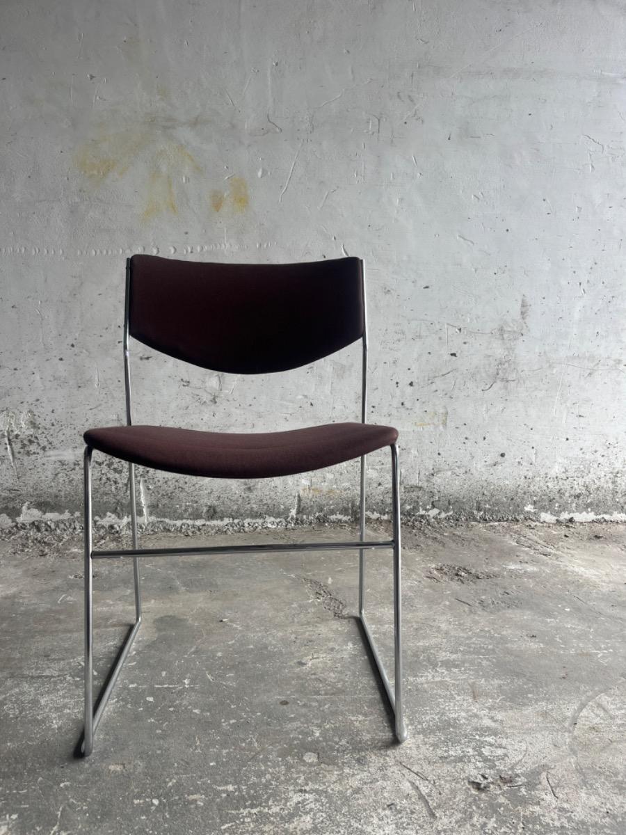 Chaises vintage Howe 40/4 en tissu bordeaux