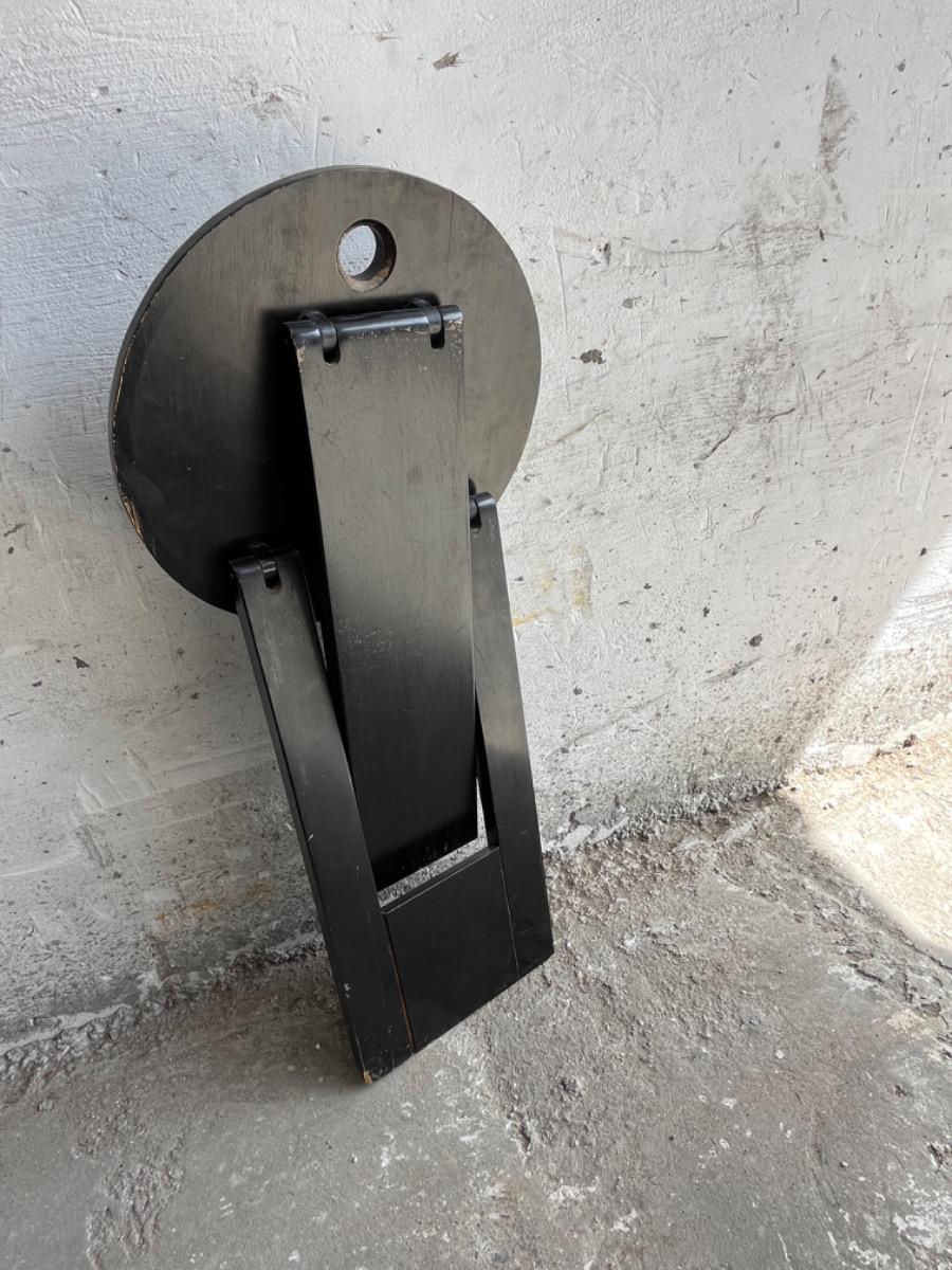 Suzy folding chair by Adrian Reed