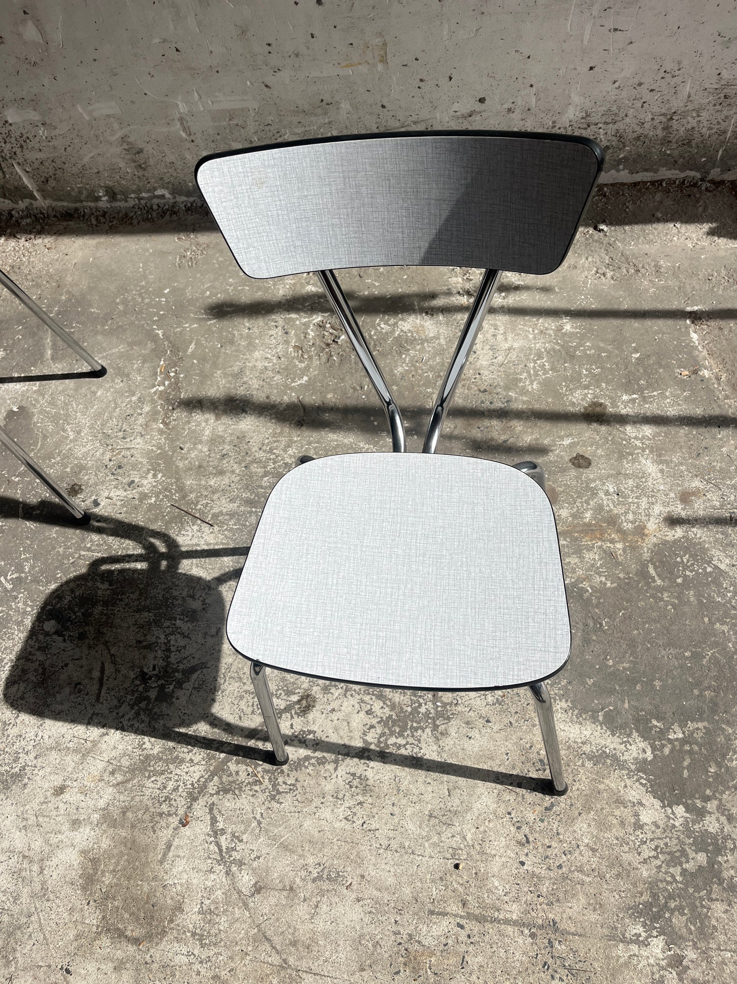 Set of 8 Vintage Dining Chairs – 1960s Design
