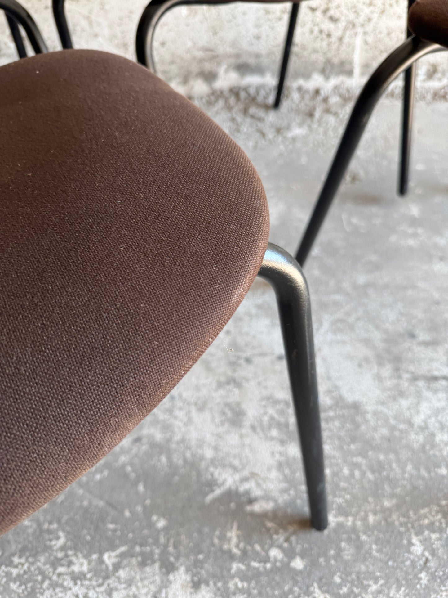Set of 4 vintage conference chairs in brown textile