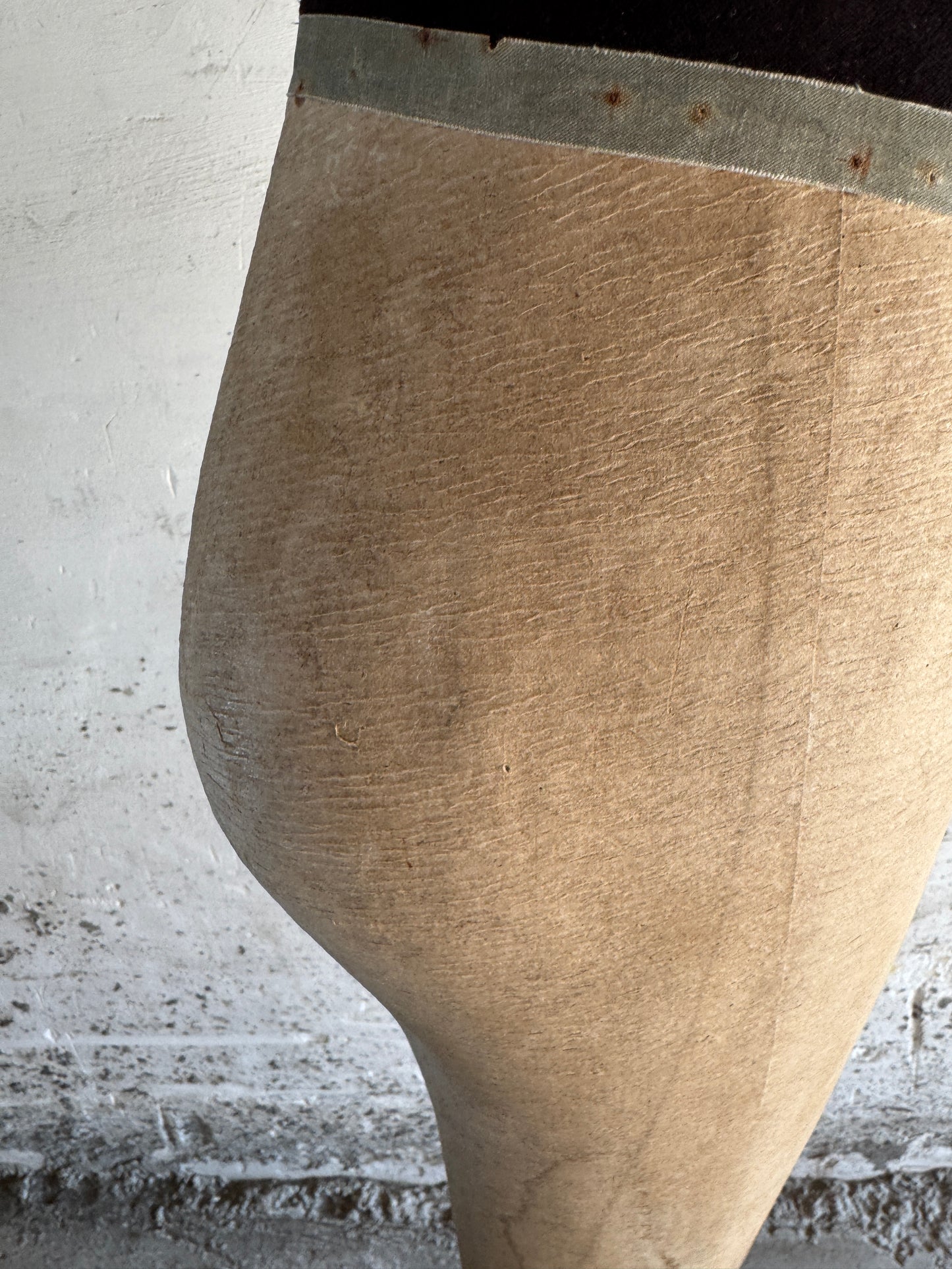 Vintage display leg by Moch Tigurem Köln – sculptural display object