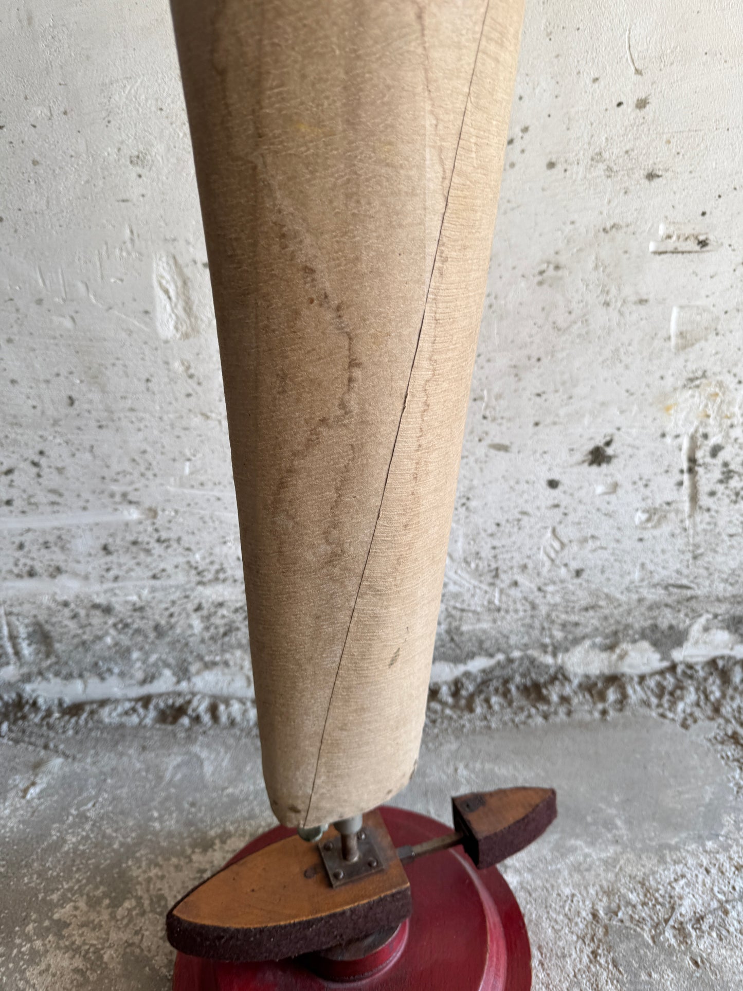 Vintage display leg by Moch Tigurem Köln – sculptural display object