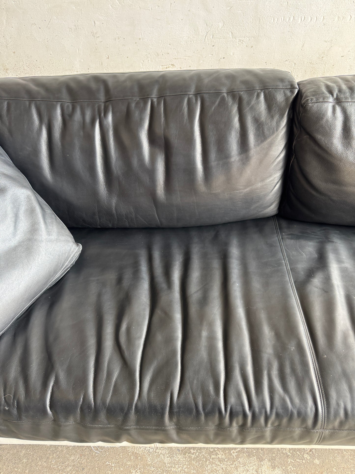 BnB Italia bank in zwart-wit leer – 2-zitsmodule