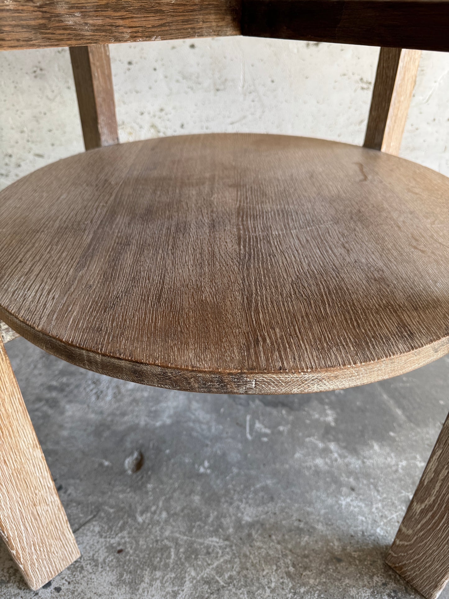 Art Deco bijzettafel in eikenhout met onderplank