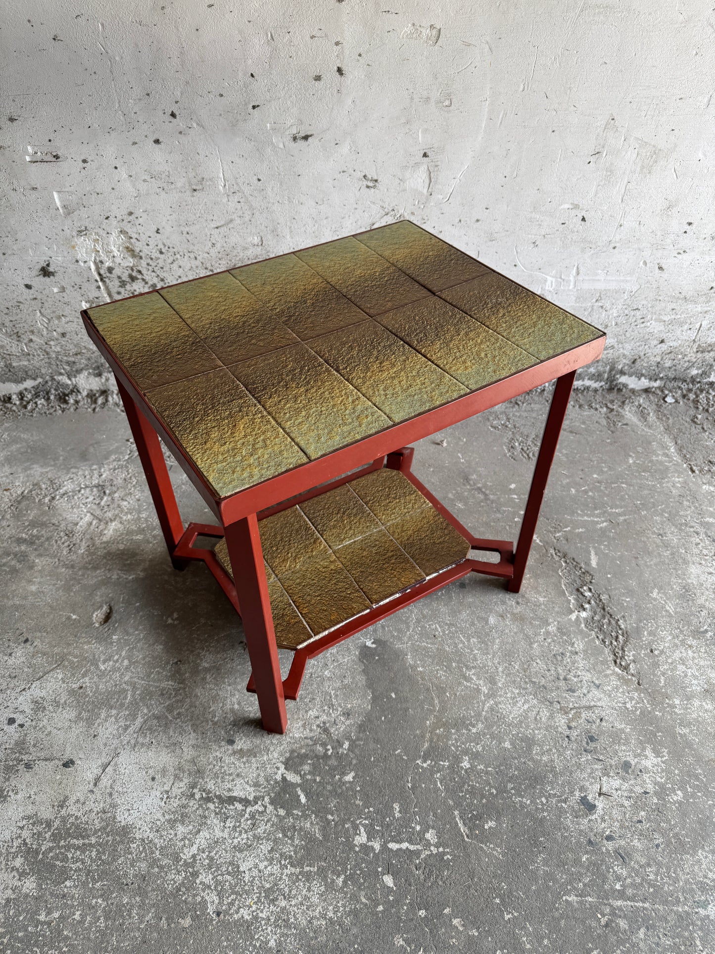 Vintage keramische bijzettafel met terracotta metalen frame