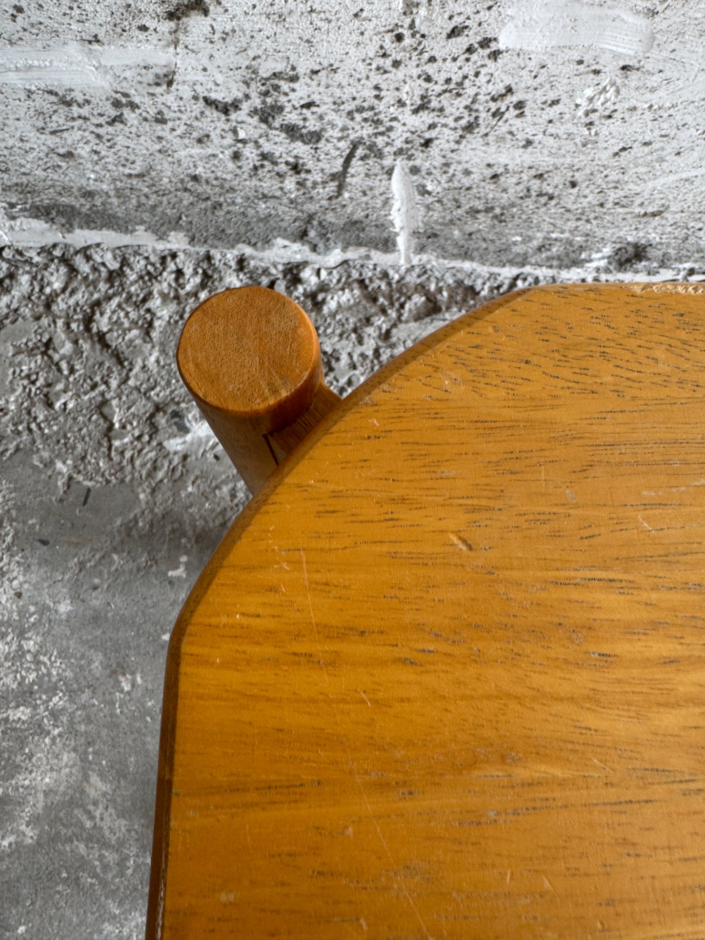 Vintage stool in solid wood with organically shaped top