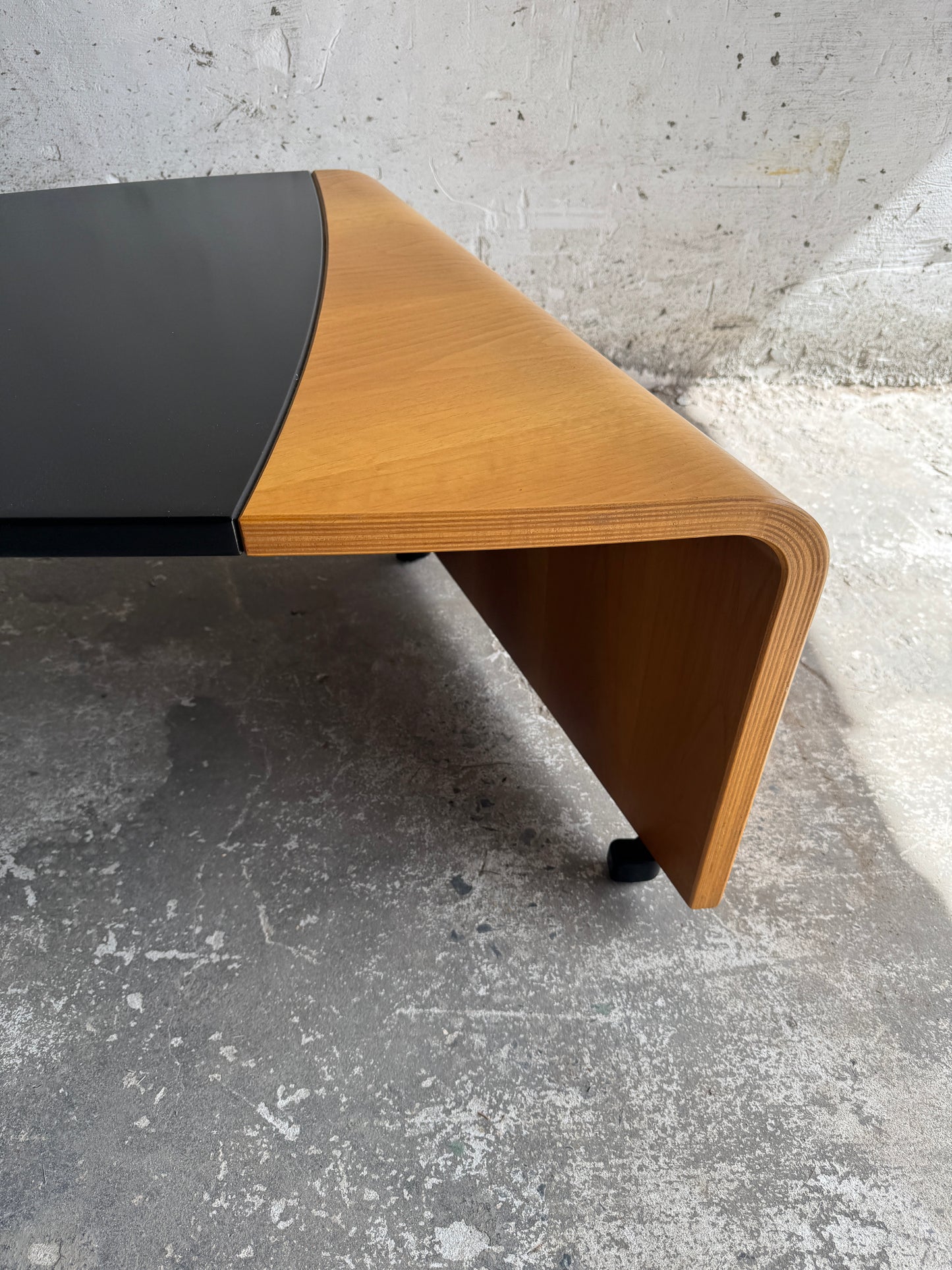 Design salontafel Meropida van Leolux (jaren 90)