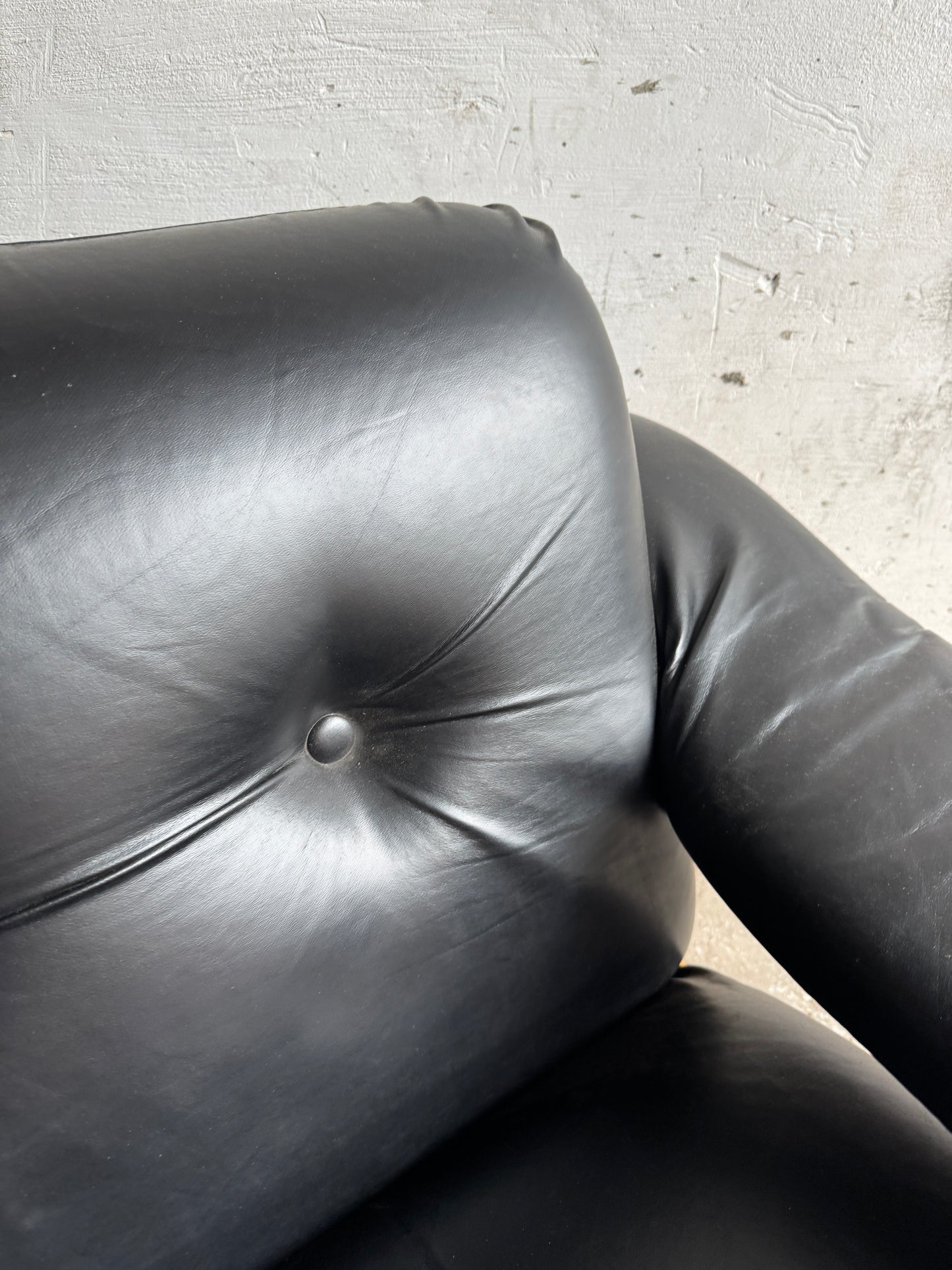 Vintage Italiaanse fauteuil van Poltrona Munari – ontwerp uit de jaren 70
