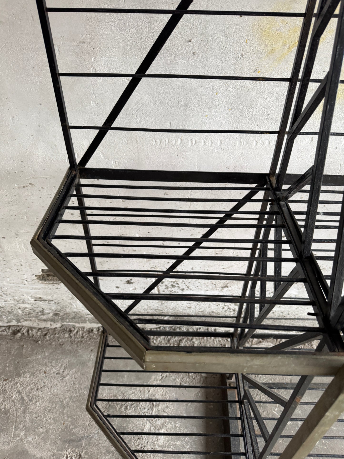 Grote industriële stalen bakkersrek - display- of opslageenheid