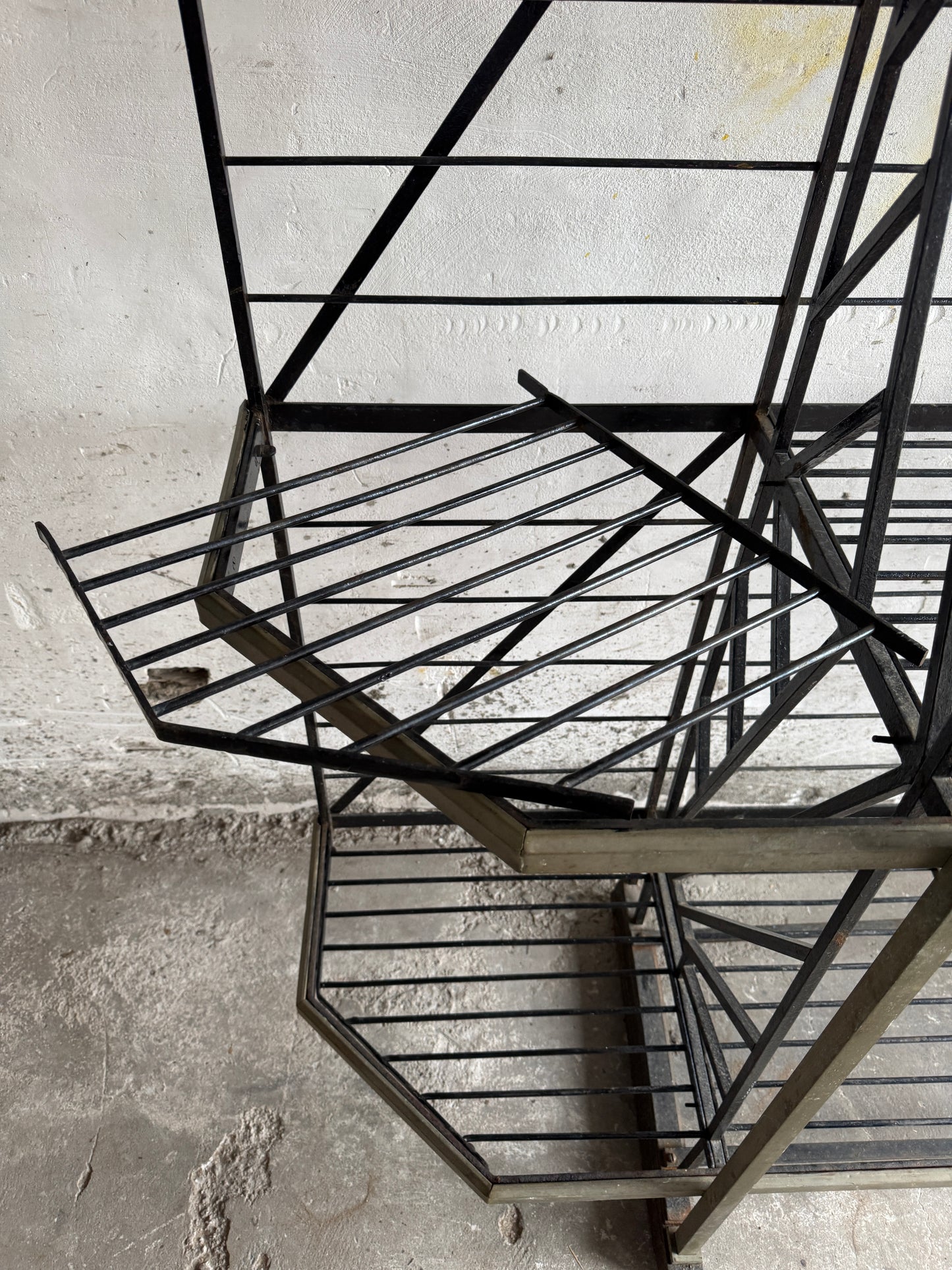 Grote industriële stalen bakkersrek - display- of opslageenheid