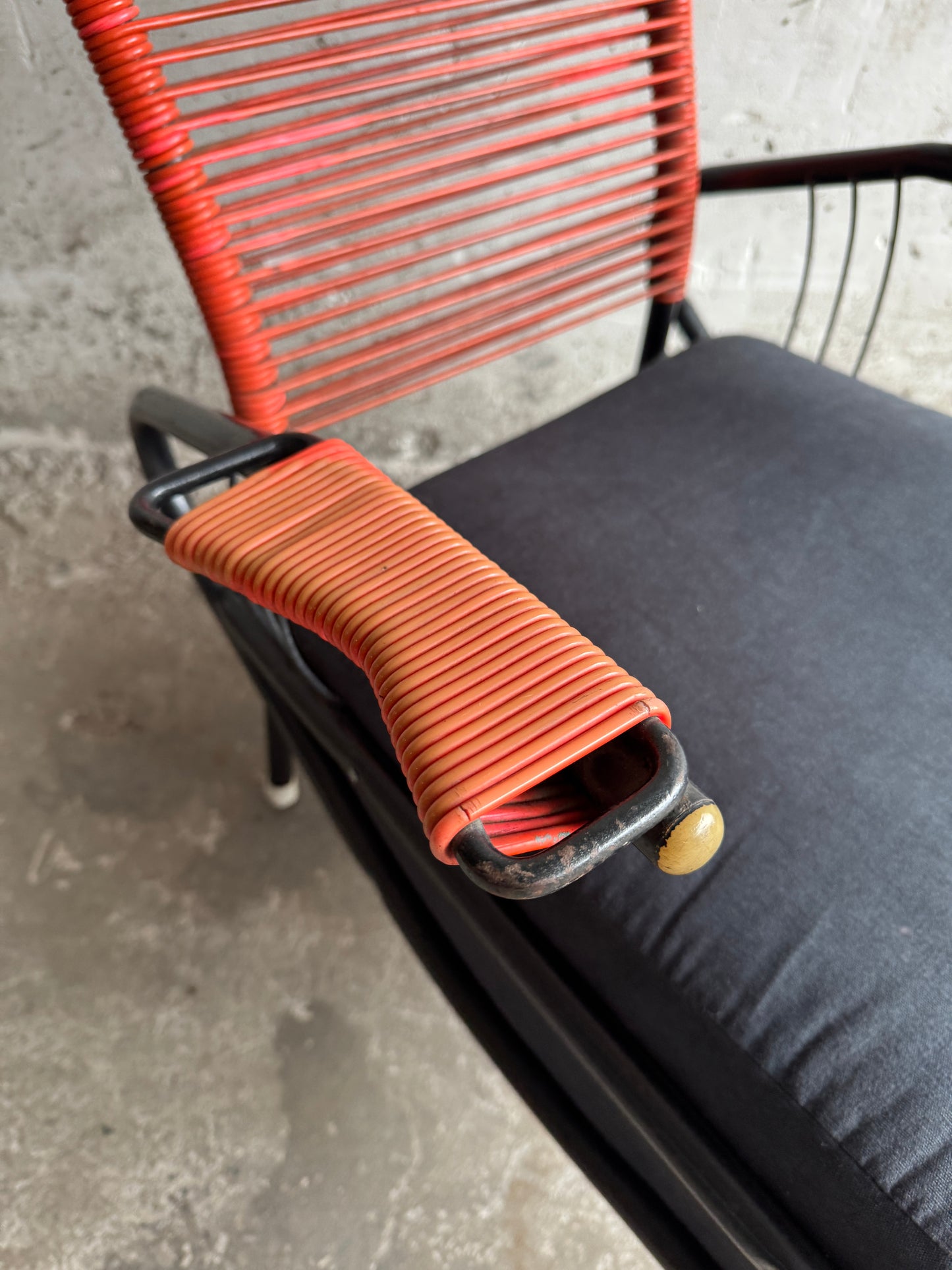 Vintage Scoubidou fauteuil – Frans design uit de jaren 50
