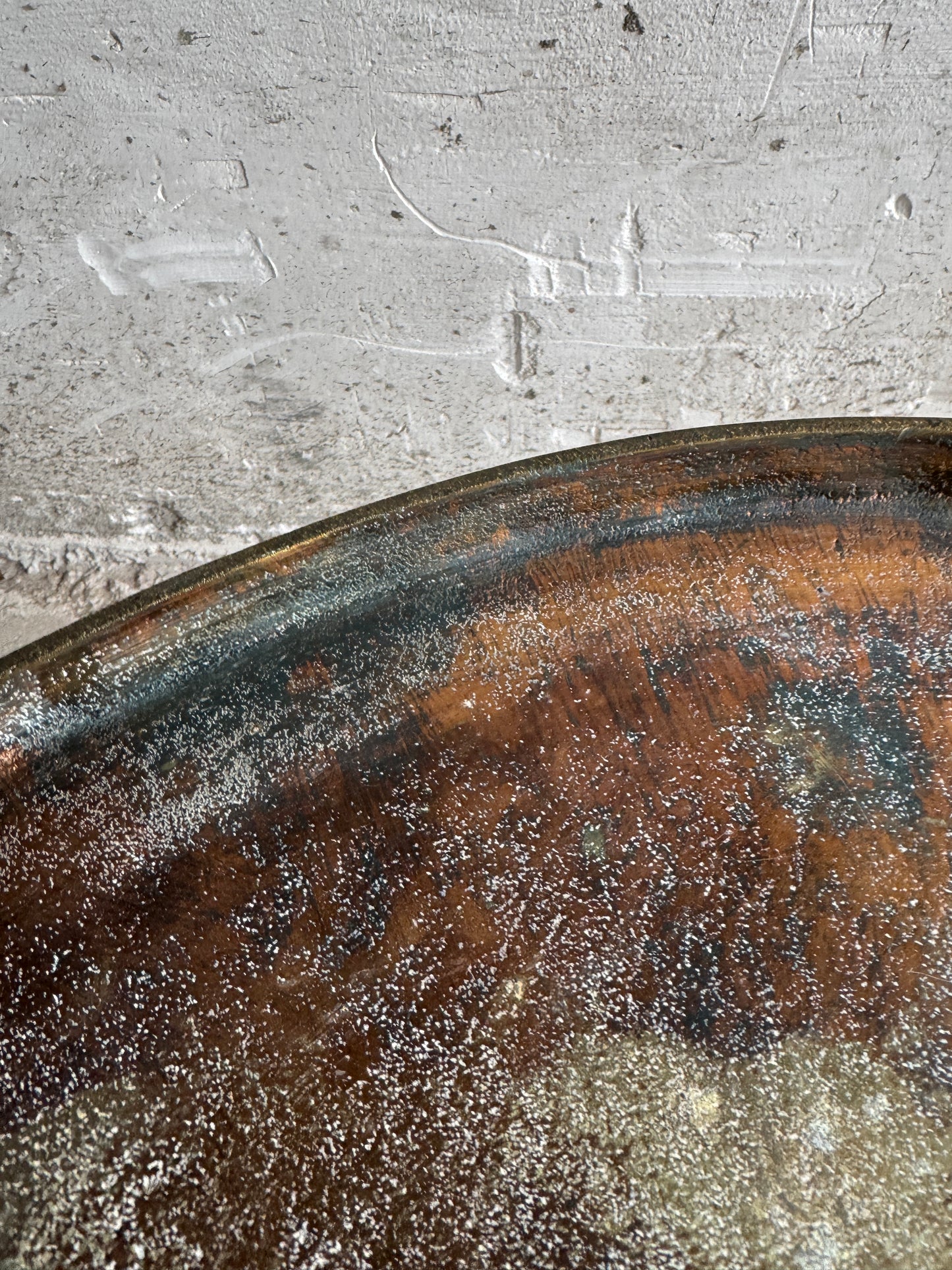 Mid-Century messing driepoot bijzettafel – Italië, jaren 50