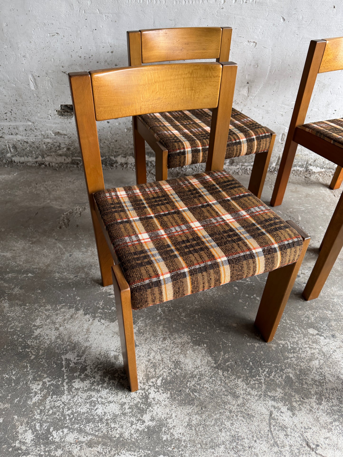 Set van 4 vintage Casala eetkamerstoelen – Duits design uit de jaren 70