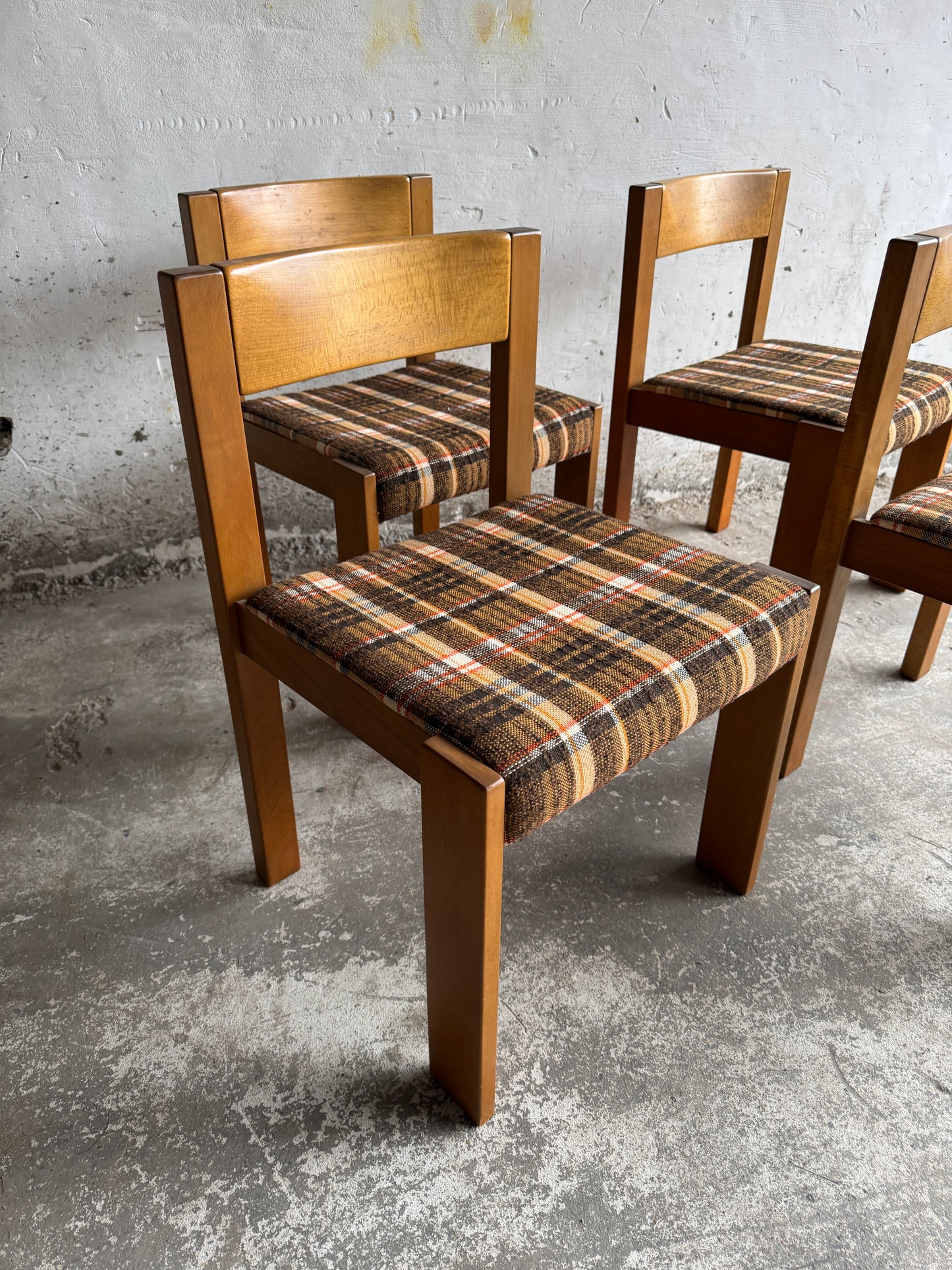 Set van 4 vintage Casala eetkamerstoelen – Duits design uit de jaren 70
