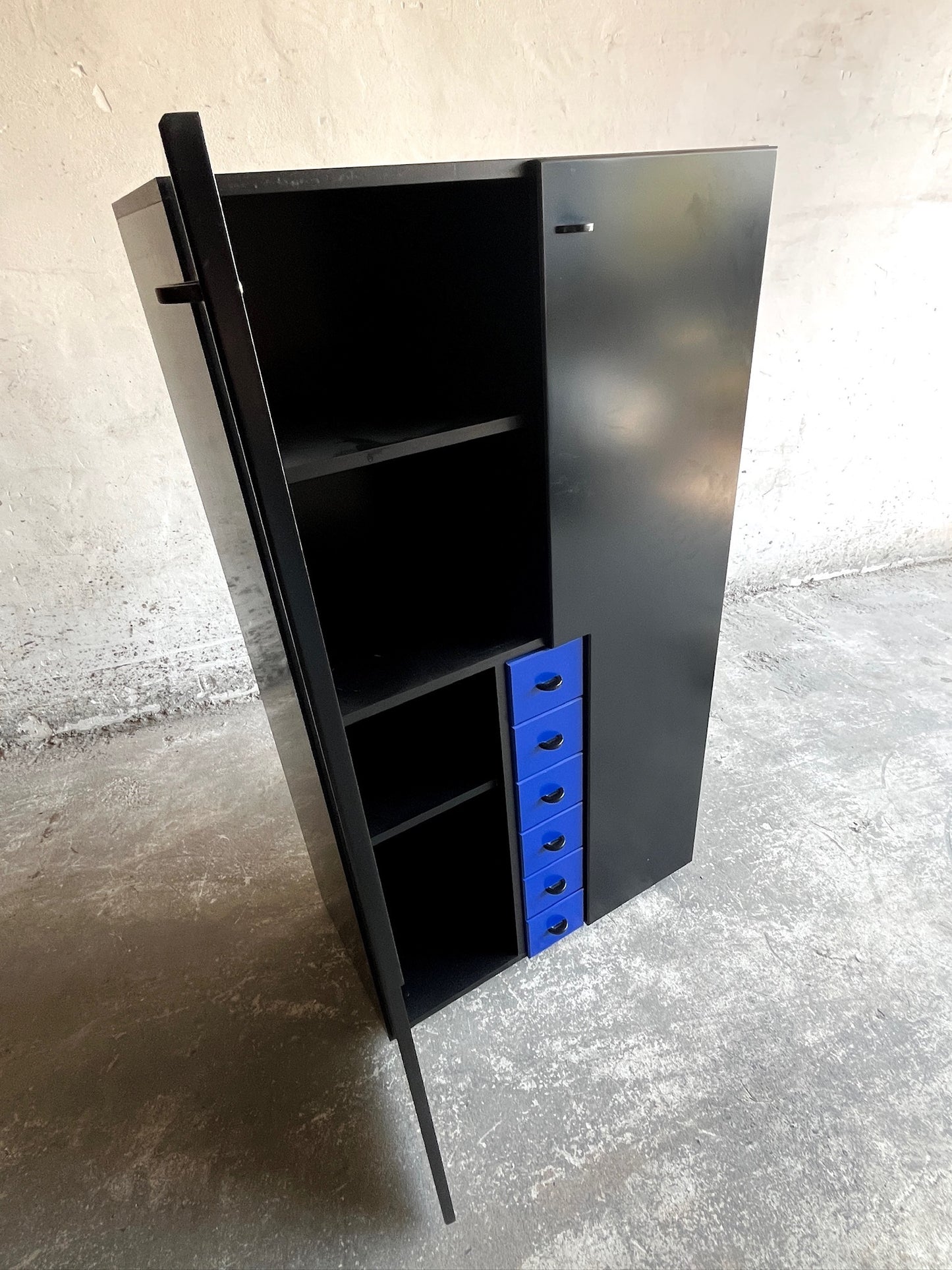 Interlübke Cabinet with Blue Drawers – Germany, 1980s