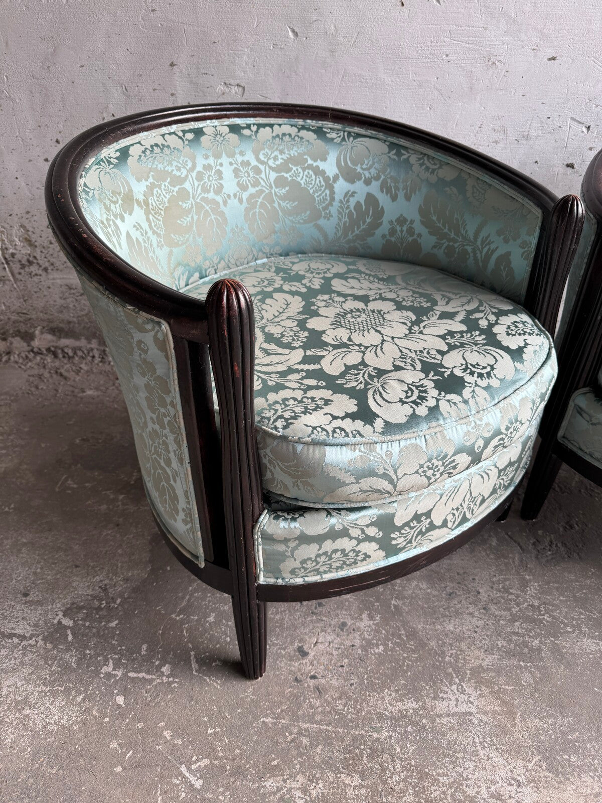 Set of 2 Art Deco armchairs with floral upholstery