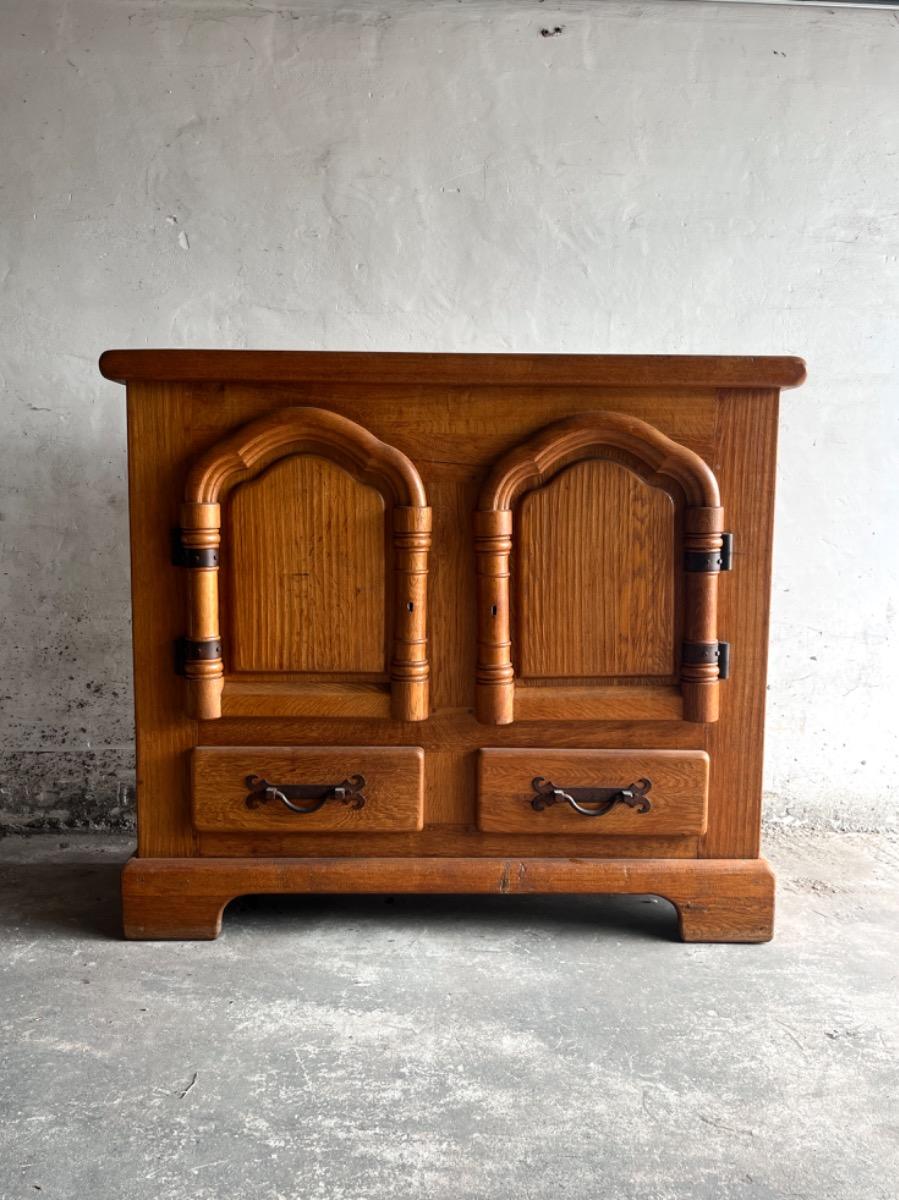 Brutalist 2 doors oak and brass cabinet