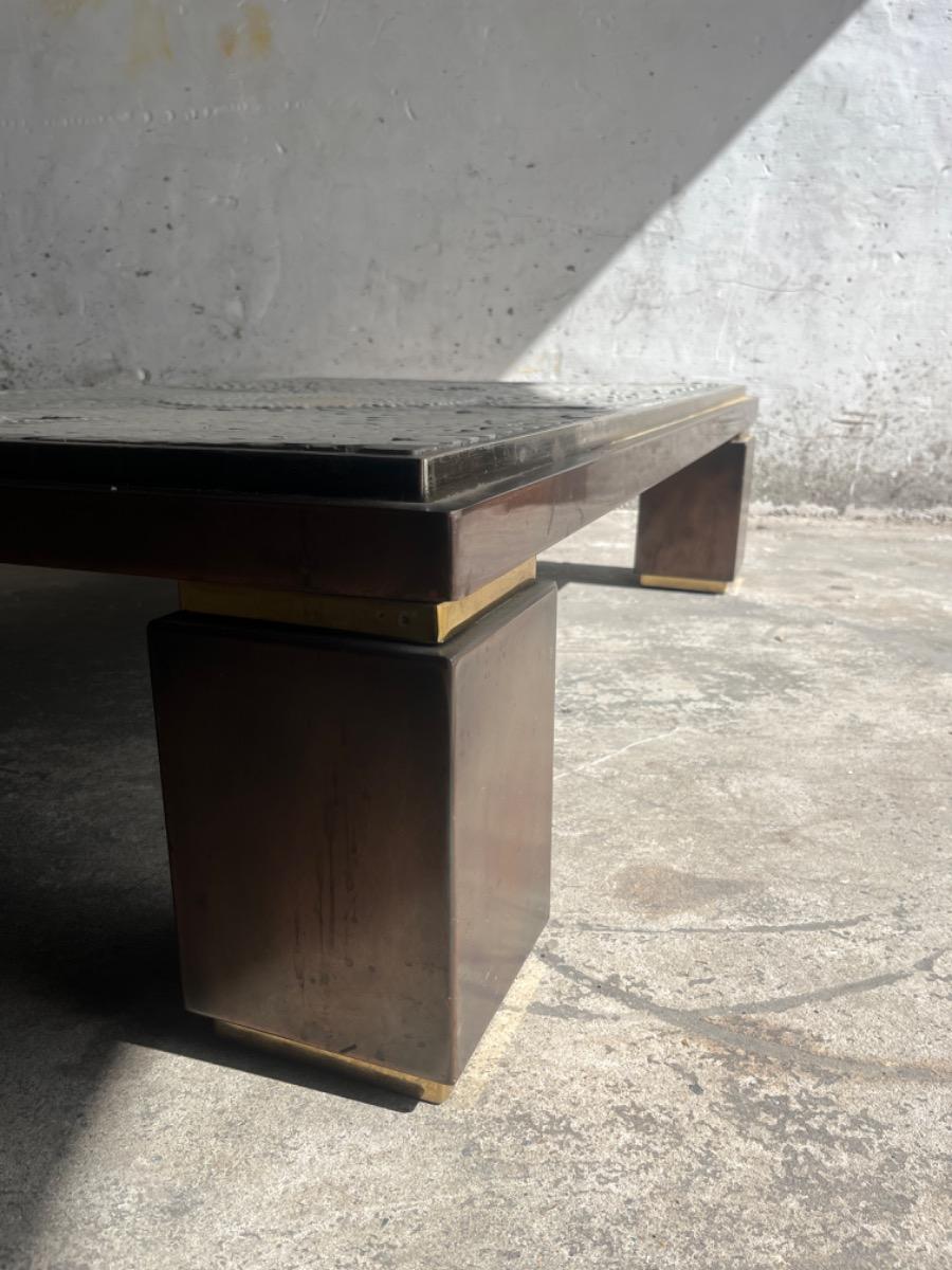 Brutalist coffee table with mosaic top and brass accents – 1970s