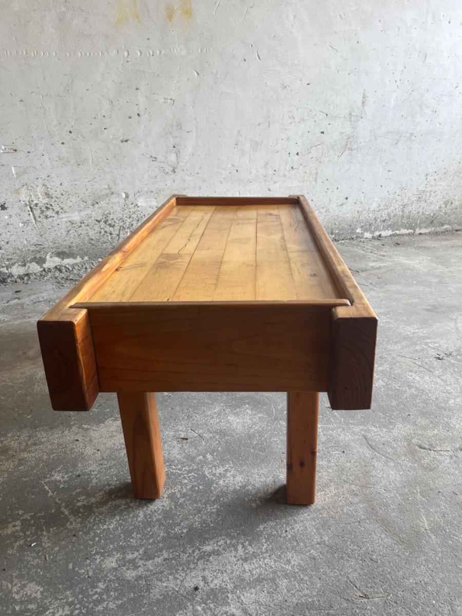 Brutalist Danish side table in pine wood - 1970s