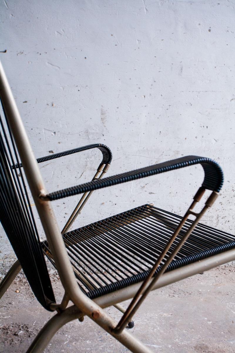 Chaises pliantes vintage « Scoubidou » par André Monpoix – années 1960 (lot de 2)