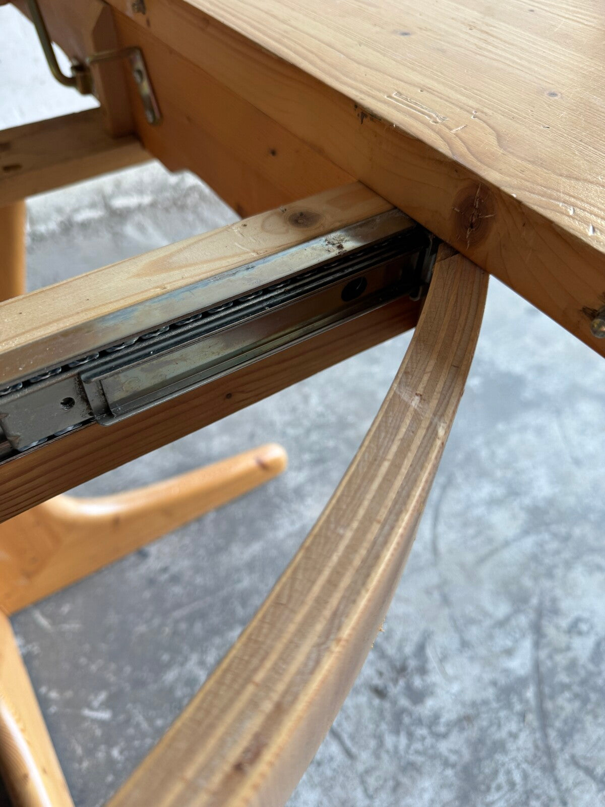 Table à manger extensible scandinave en bois