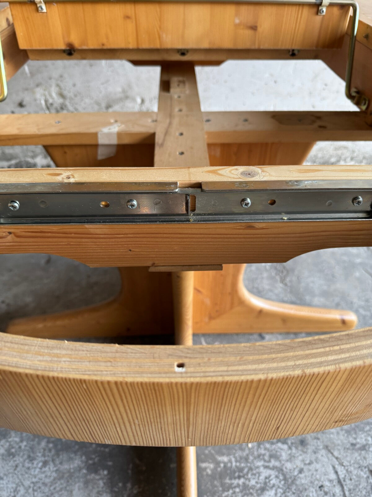 Table à manger extensible scandinave en bois