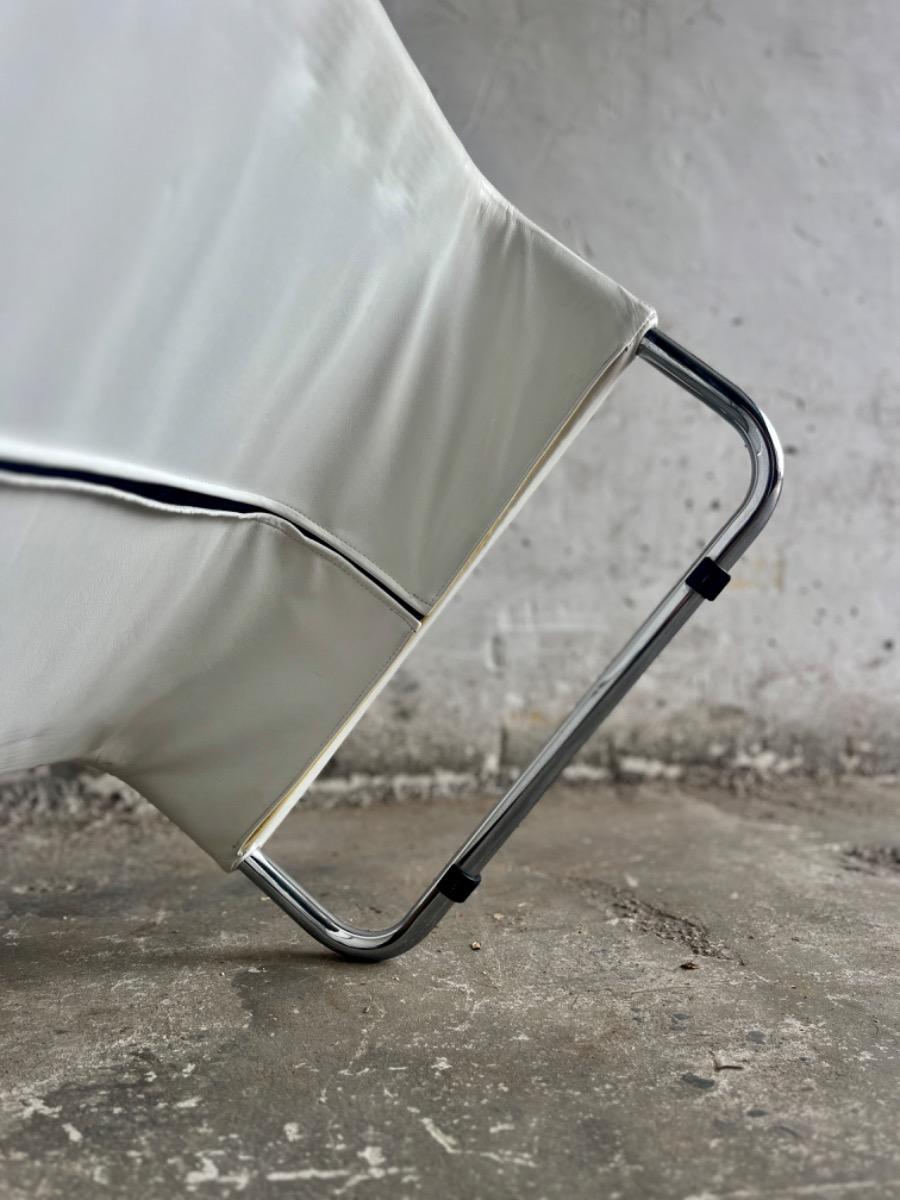 Lounge chair ‘Tuoli’ door Antti Nurmesniemi voor Cassina (1970)