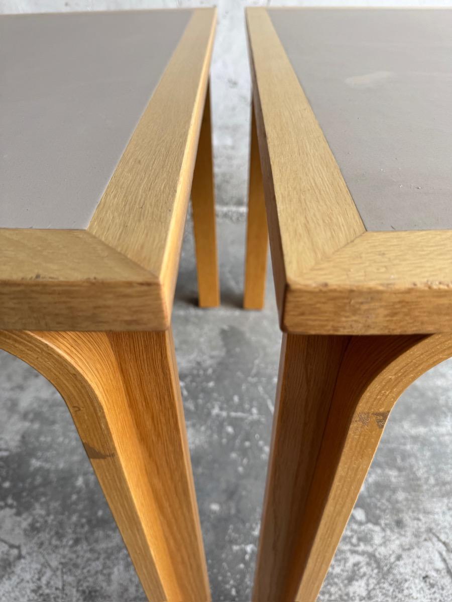 Set halfronde eettafels van Magnus Olesen