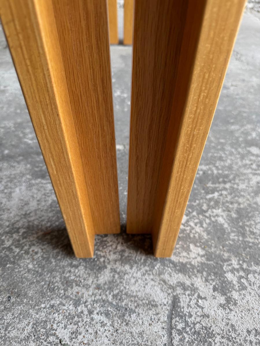 Set halfronde eettafels van Magnus Olesen