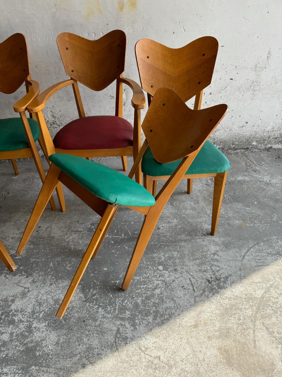 Set zeldzame hartvormige stoelen van René-Jean Caillette (jaren 50)