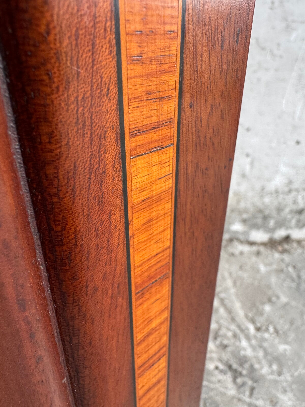 Interbellum side table with prominent wood grain