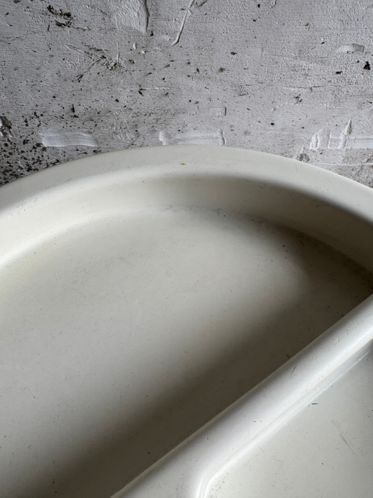 Kartell bijzettafel met opbergruimte en afneembaar blad