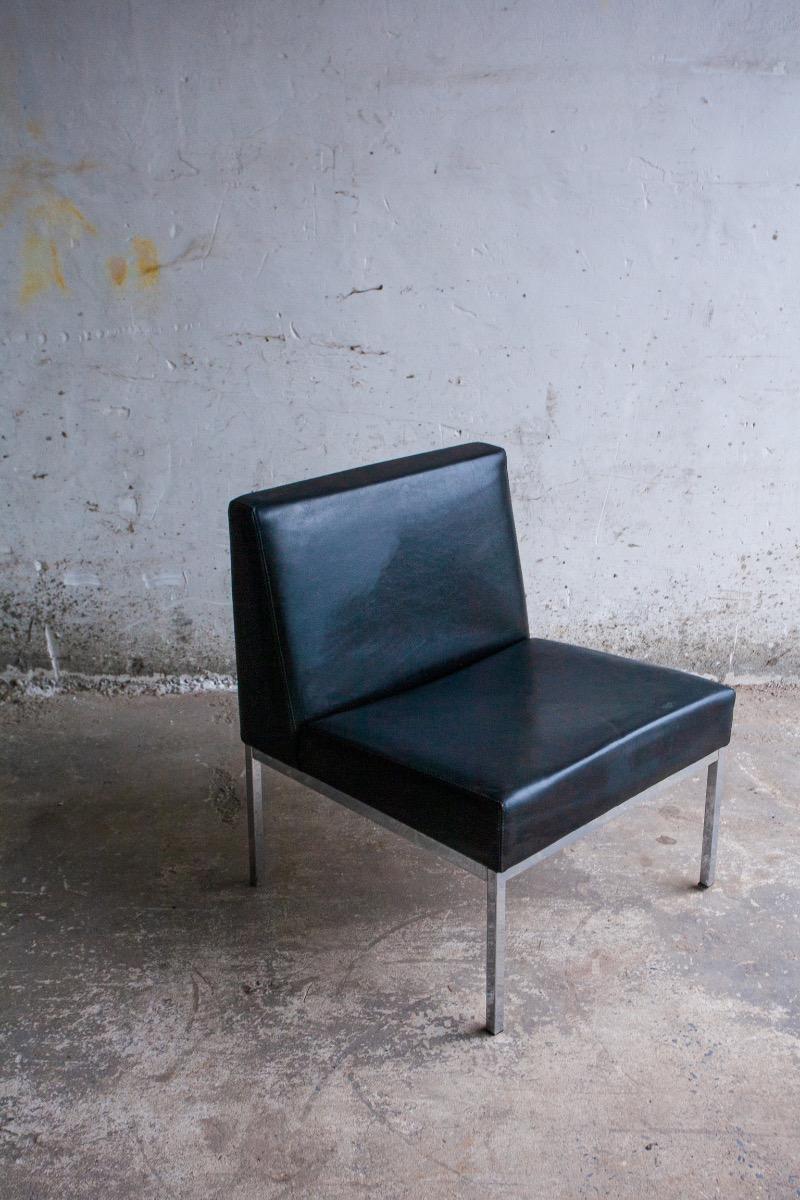 Set van 2 minimalistische lounge stoelen in zwart leder