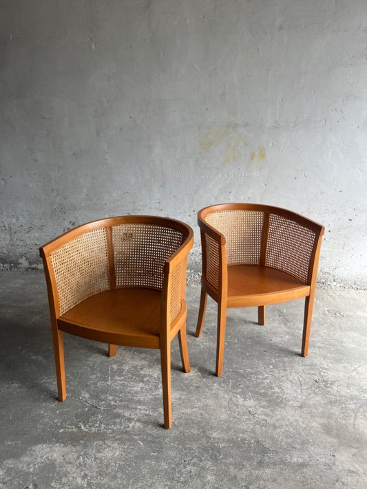 mid-century armstoel in hout en rotan (7stuks beschikbaar)