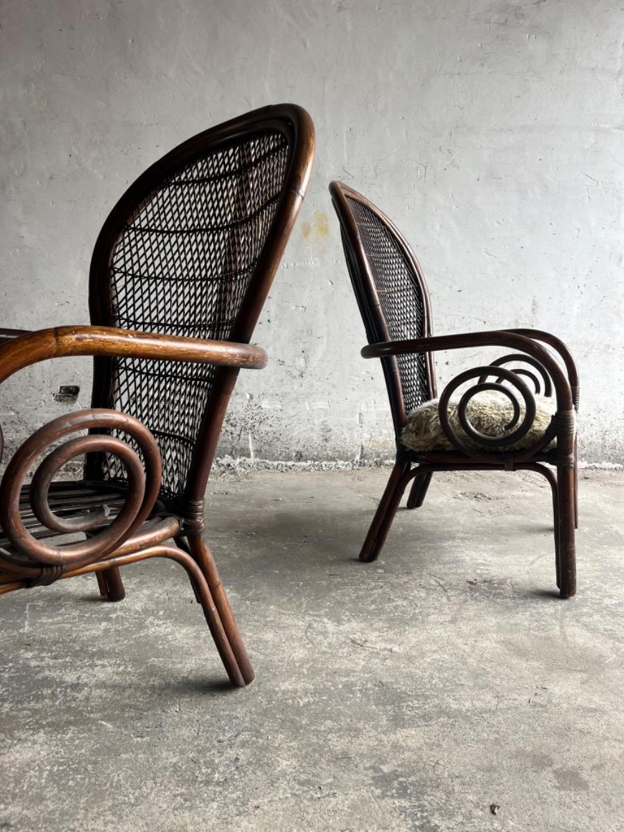 Mid-century Manou bamboe armstoel met open rotan rugleuning