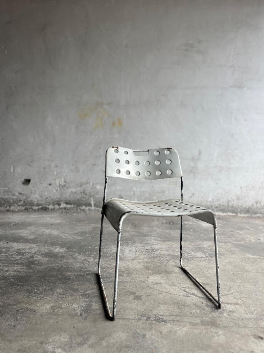 Omstak chair by Rodney Kinsman for Bieffeplast (1971)