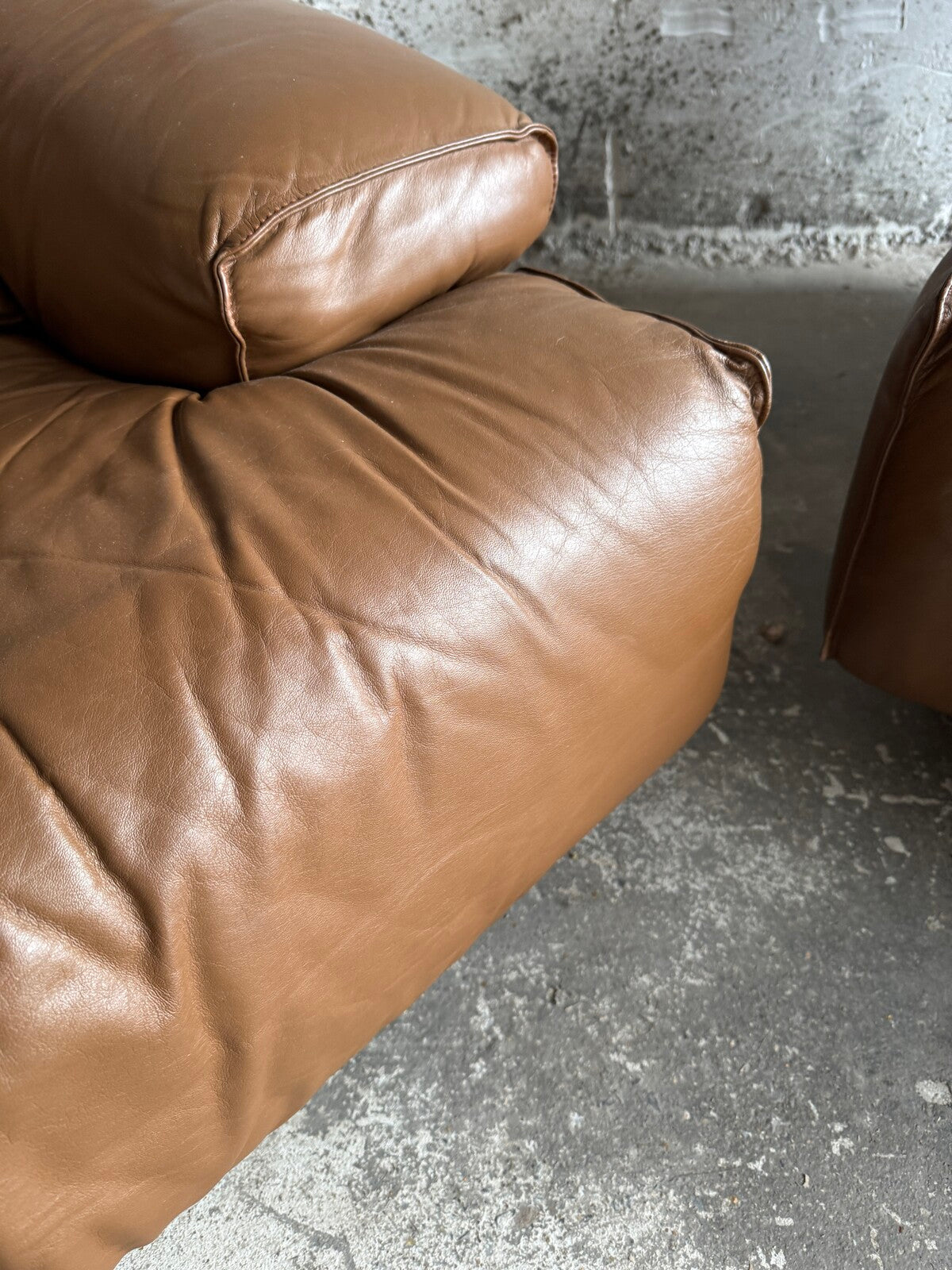 Set of 2 club chairs in leather by Brunati (1970s)