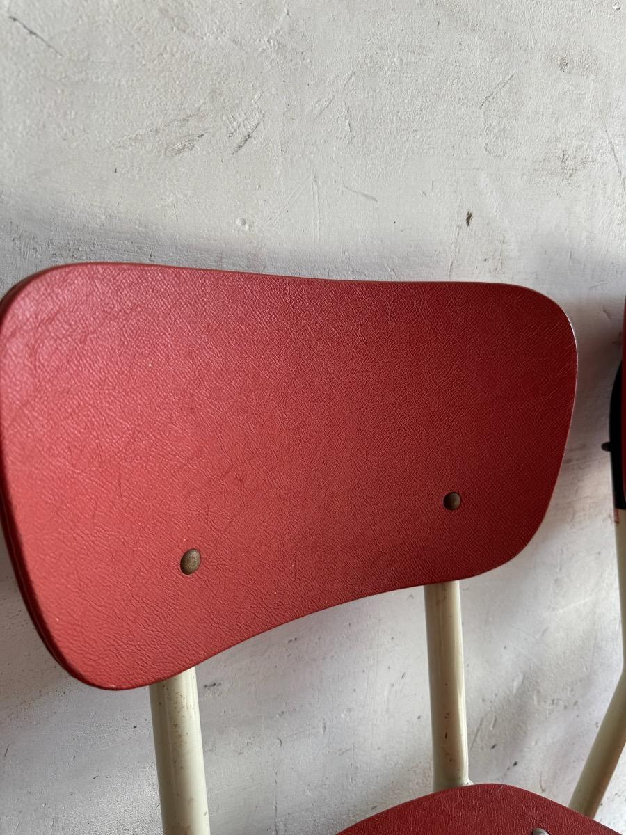 Set of 5 red Brabantia chairs (1960s)