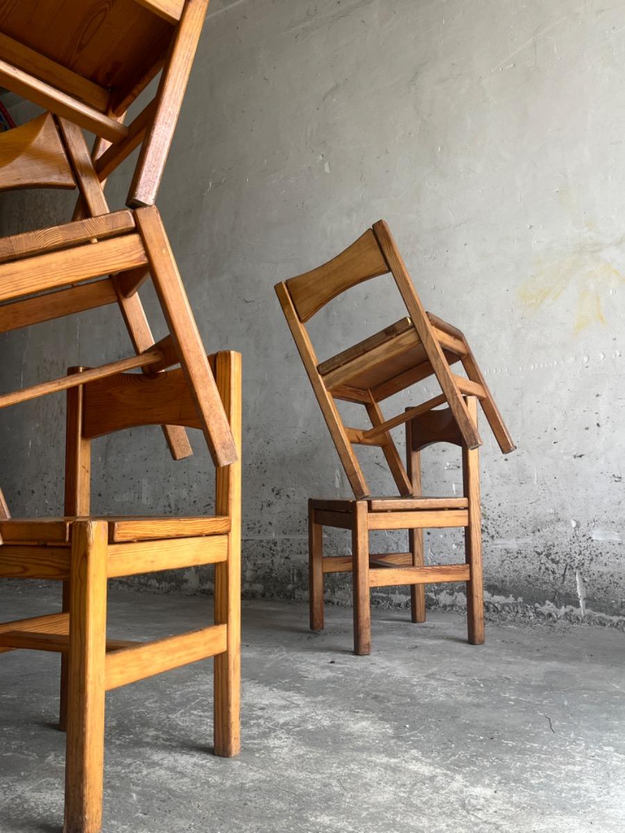 Suite of vintage 6 chairs and a dining table Ilmari Tapiovaara 1960s