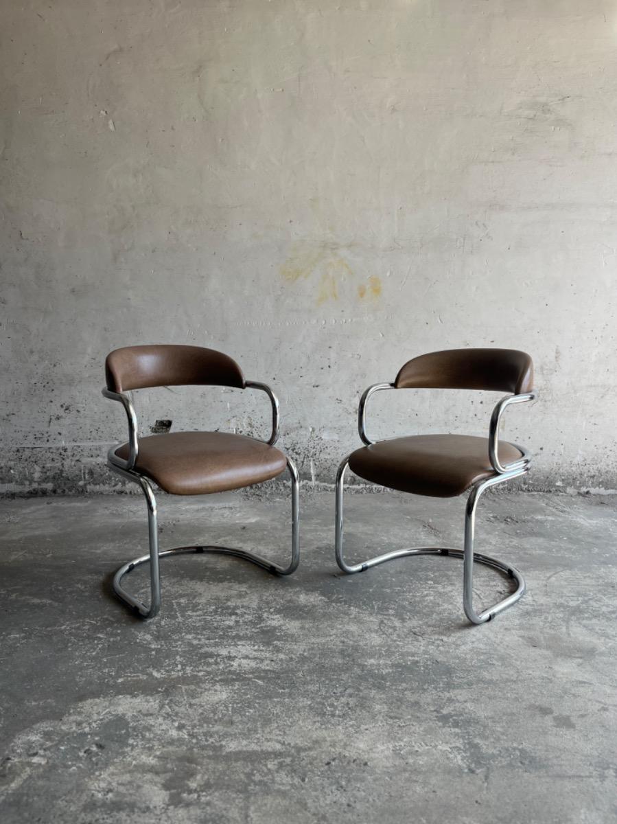 Vintage Italiaanse fauteuil van chroom en skai, jaren 70