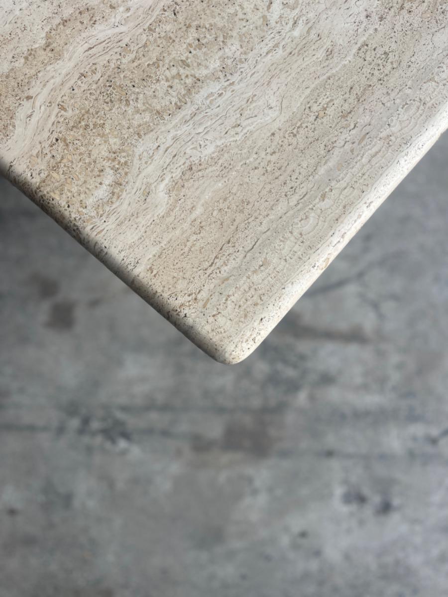 Vintage Italiaanse travertijn salontafel – jaren 80