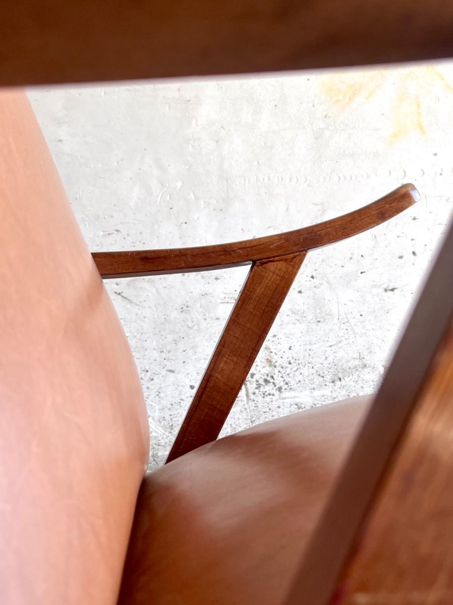 Vintage modernistische fauteuil in leder en hout