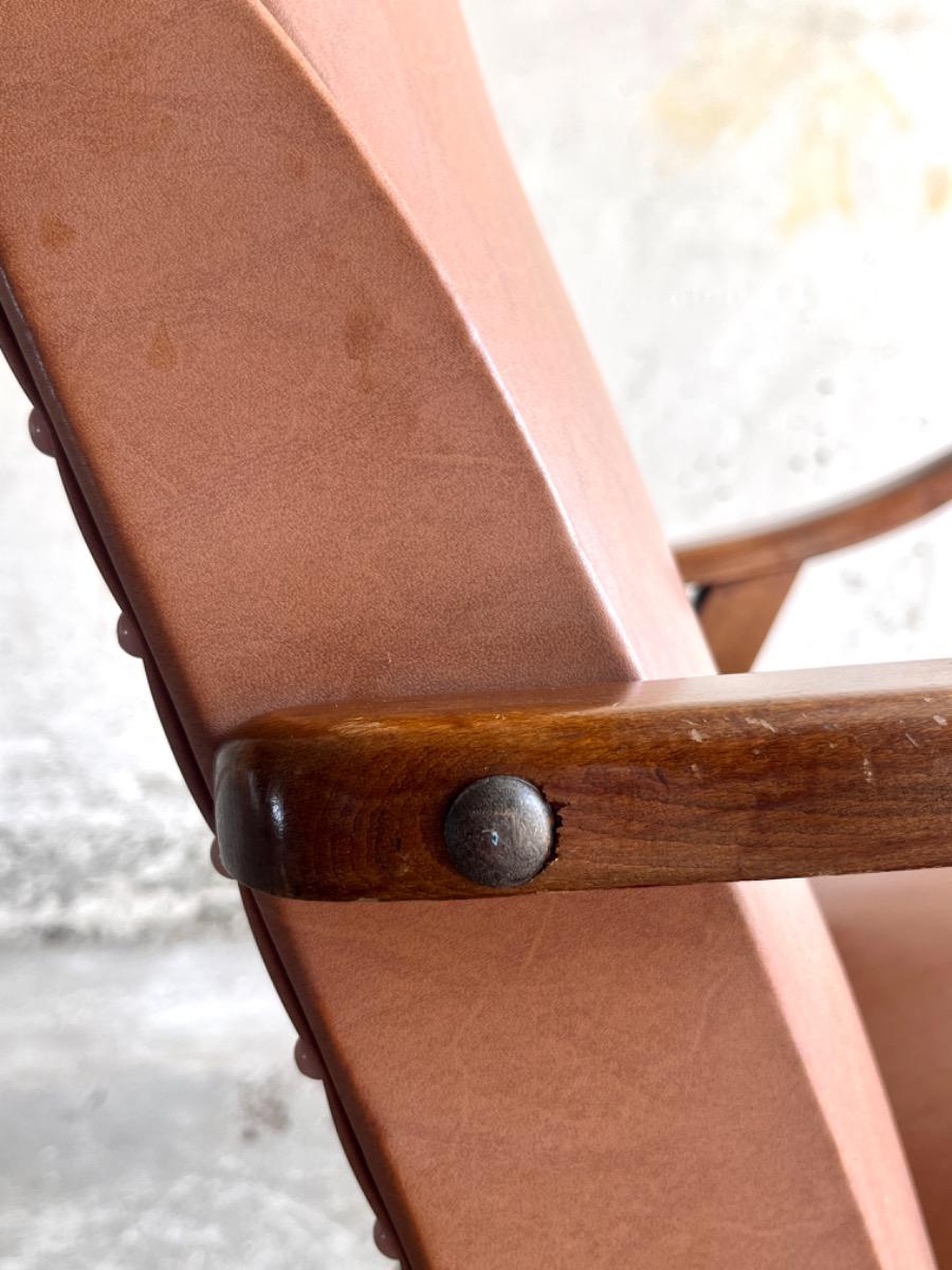 Vintage modernistische fauteuil in leder en hout