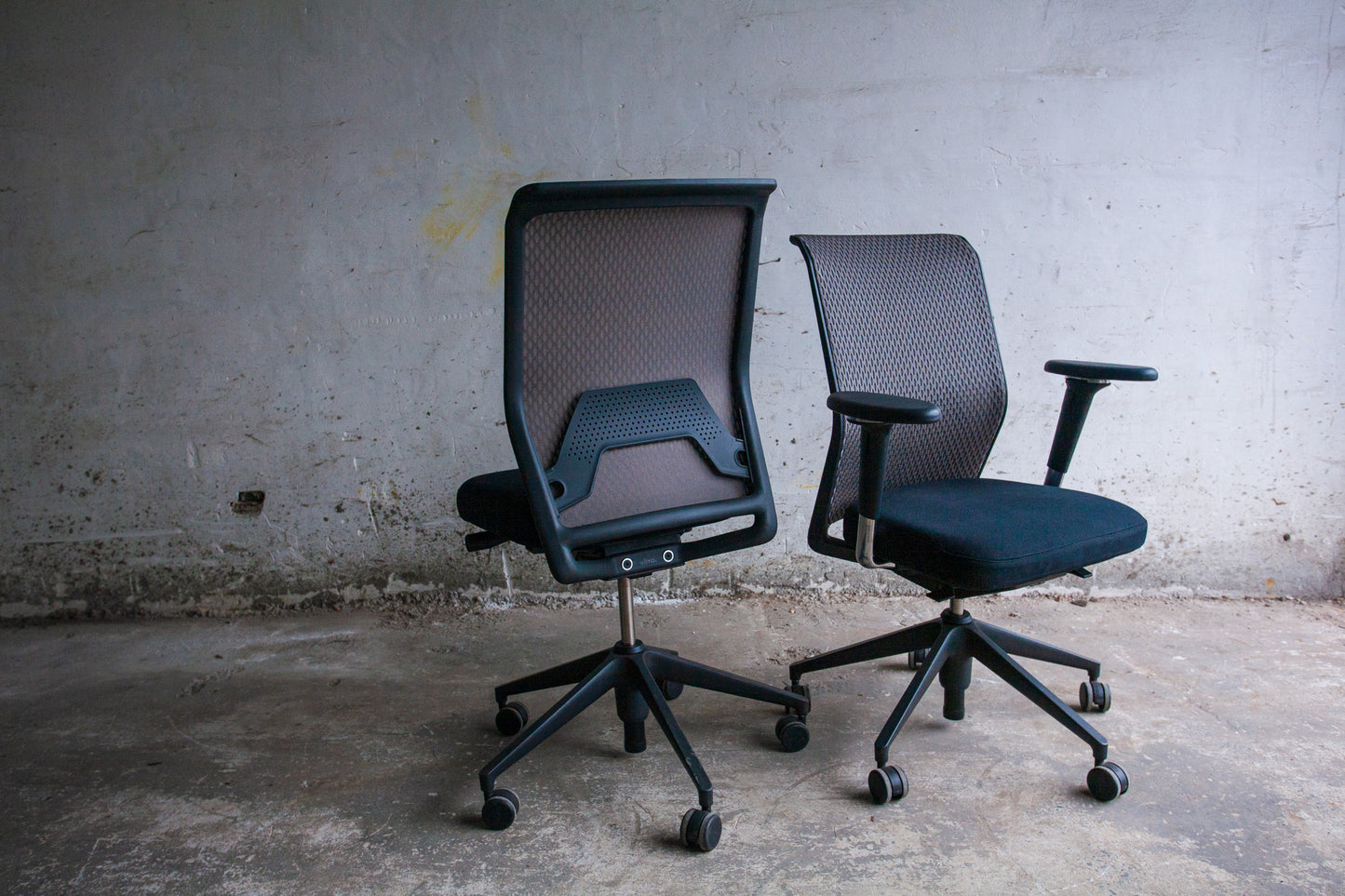 Vitra ID Trim Office Chair by Antonio Citterio