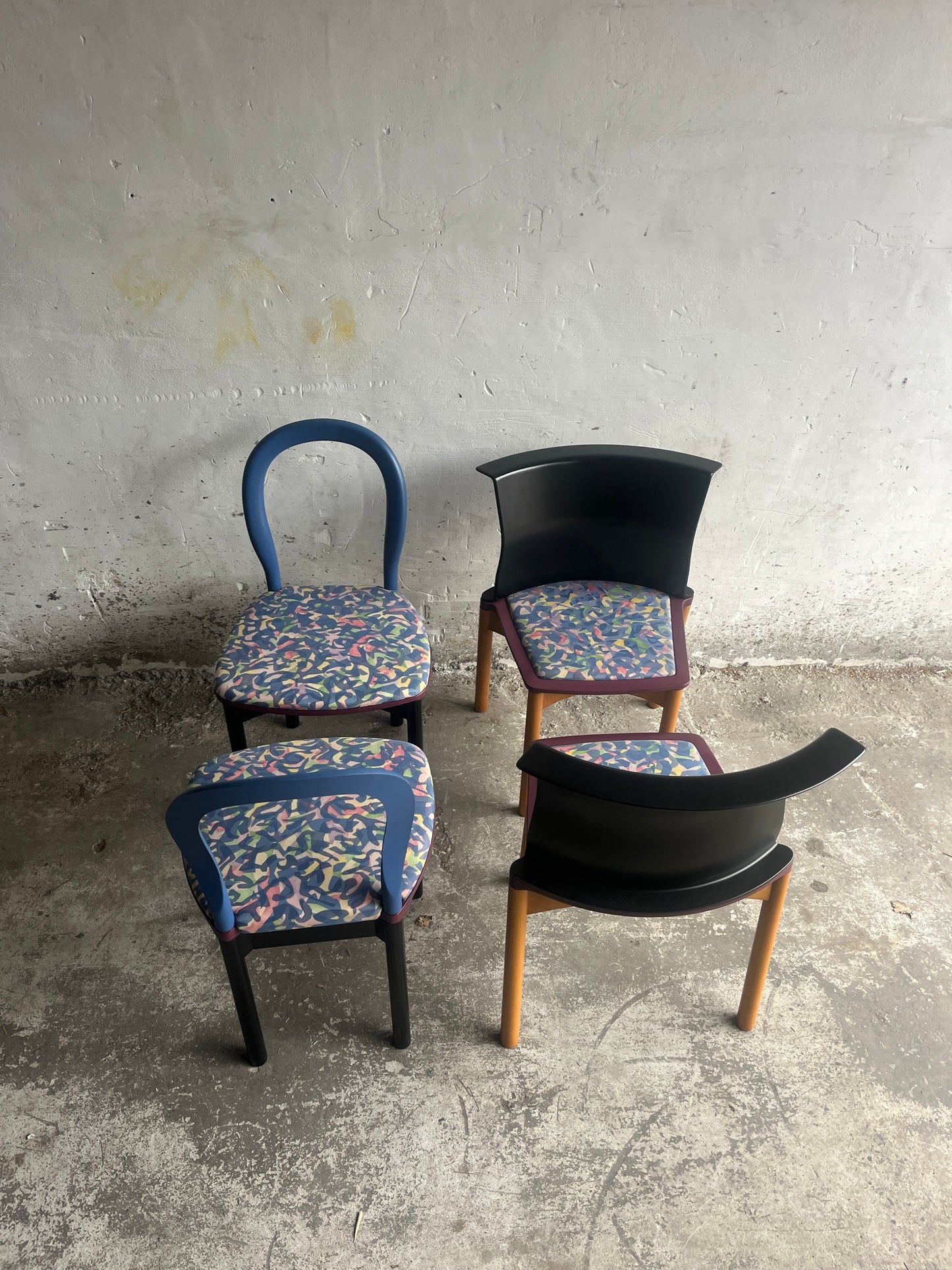 Set of 4 Memphis Style Chairs by Francesco Binfaré for Cassina, 1980s