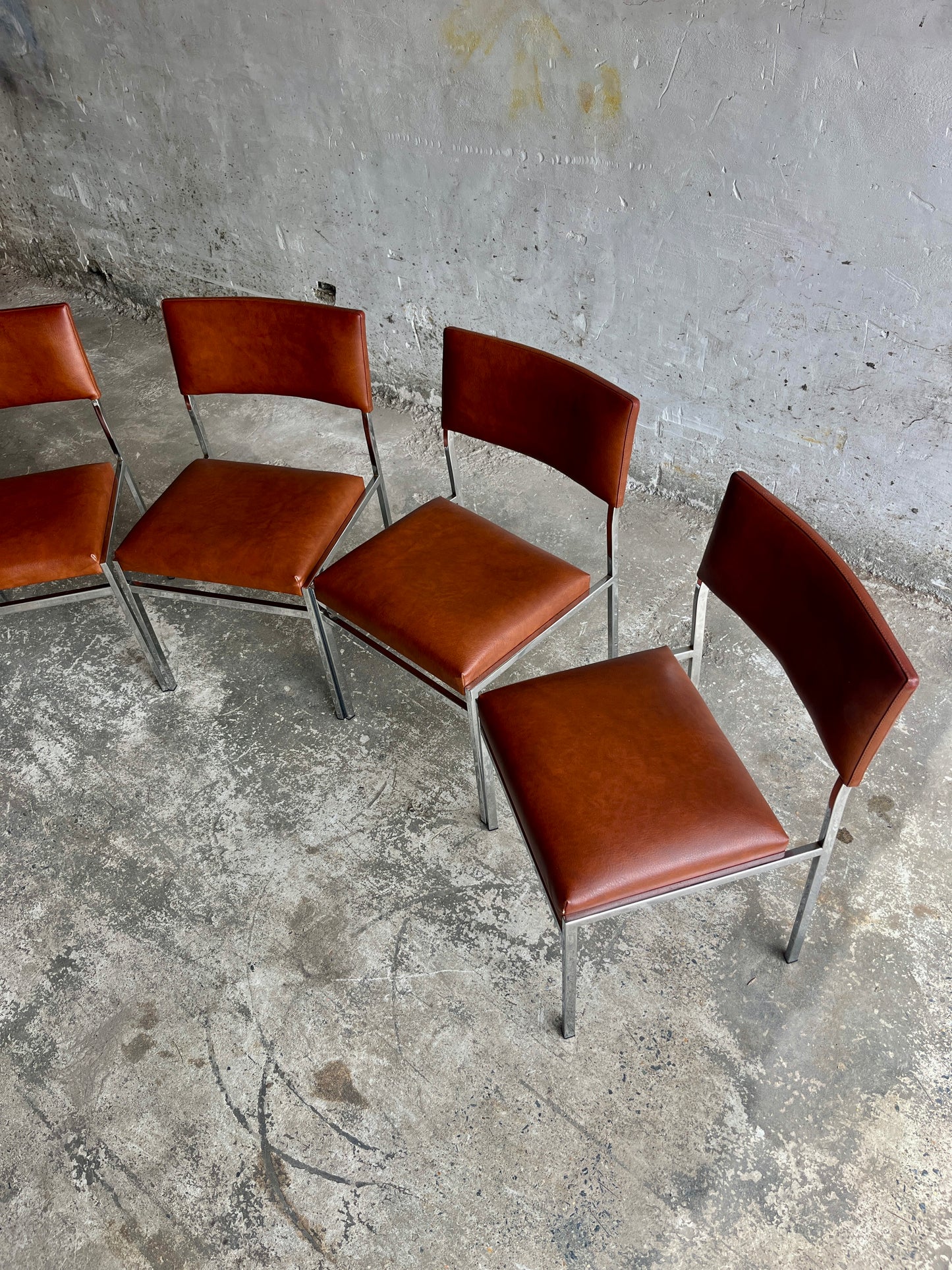 Set of 5 Mid-Century Chrome Dining Chairs in Cognac Leatherette