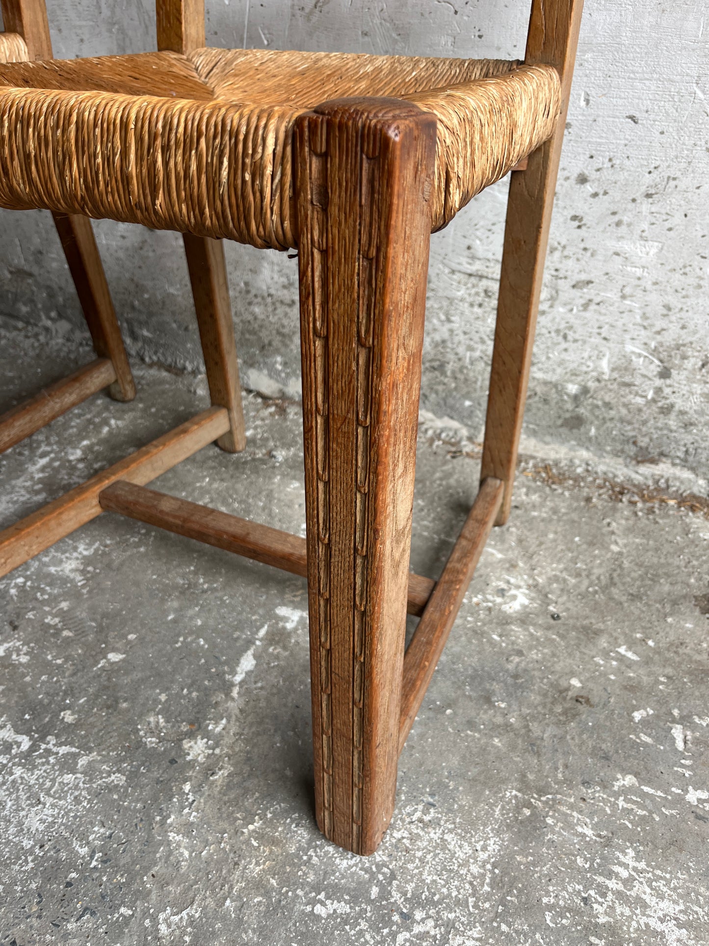 Set of 6 Carved Oak Rush Seat Chairs – 1950s