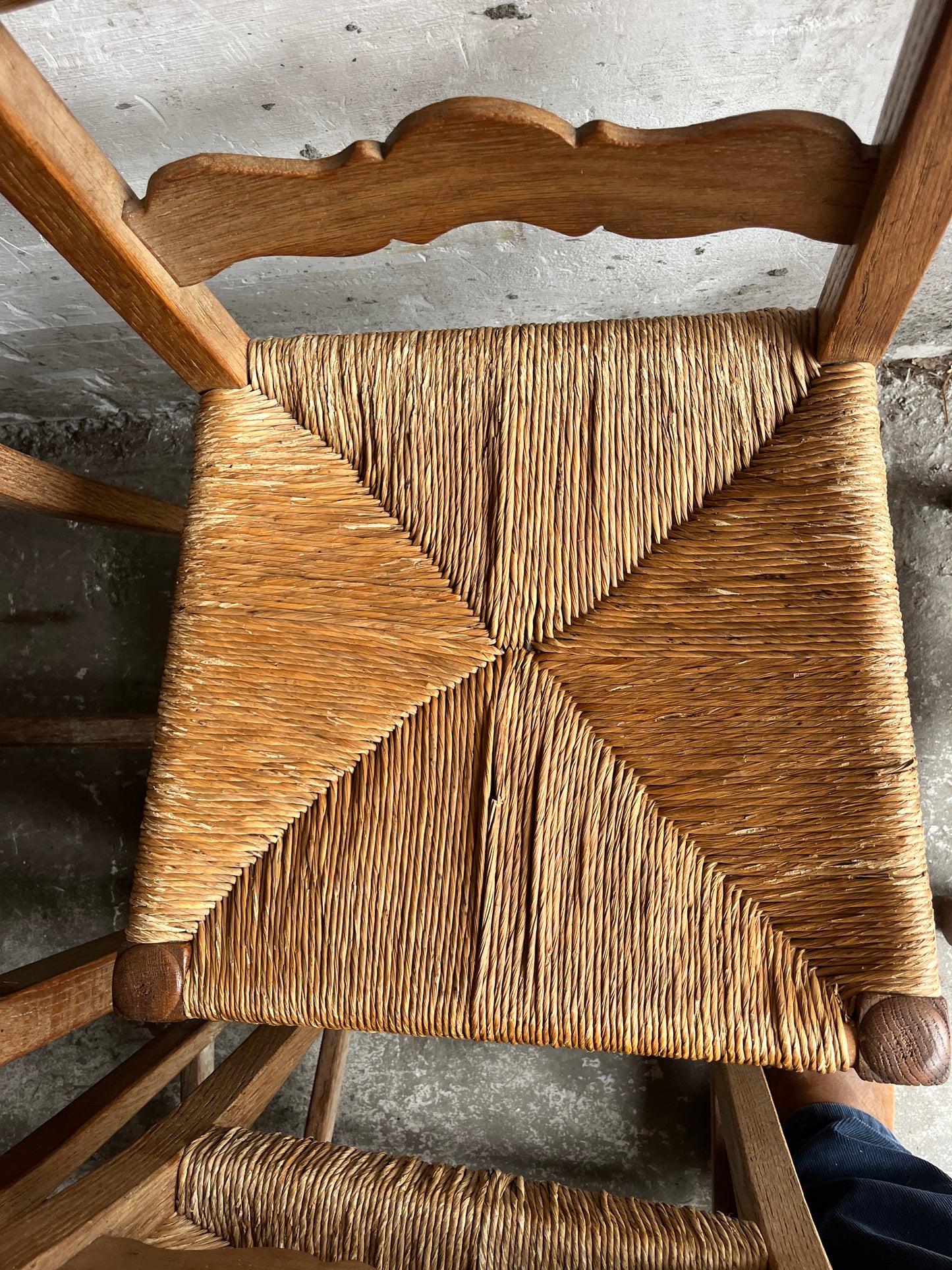 Set of 6 Carved Oak Rush Seat Chairs – 1950s