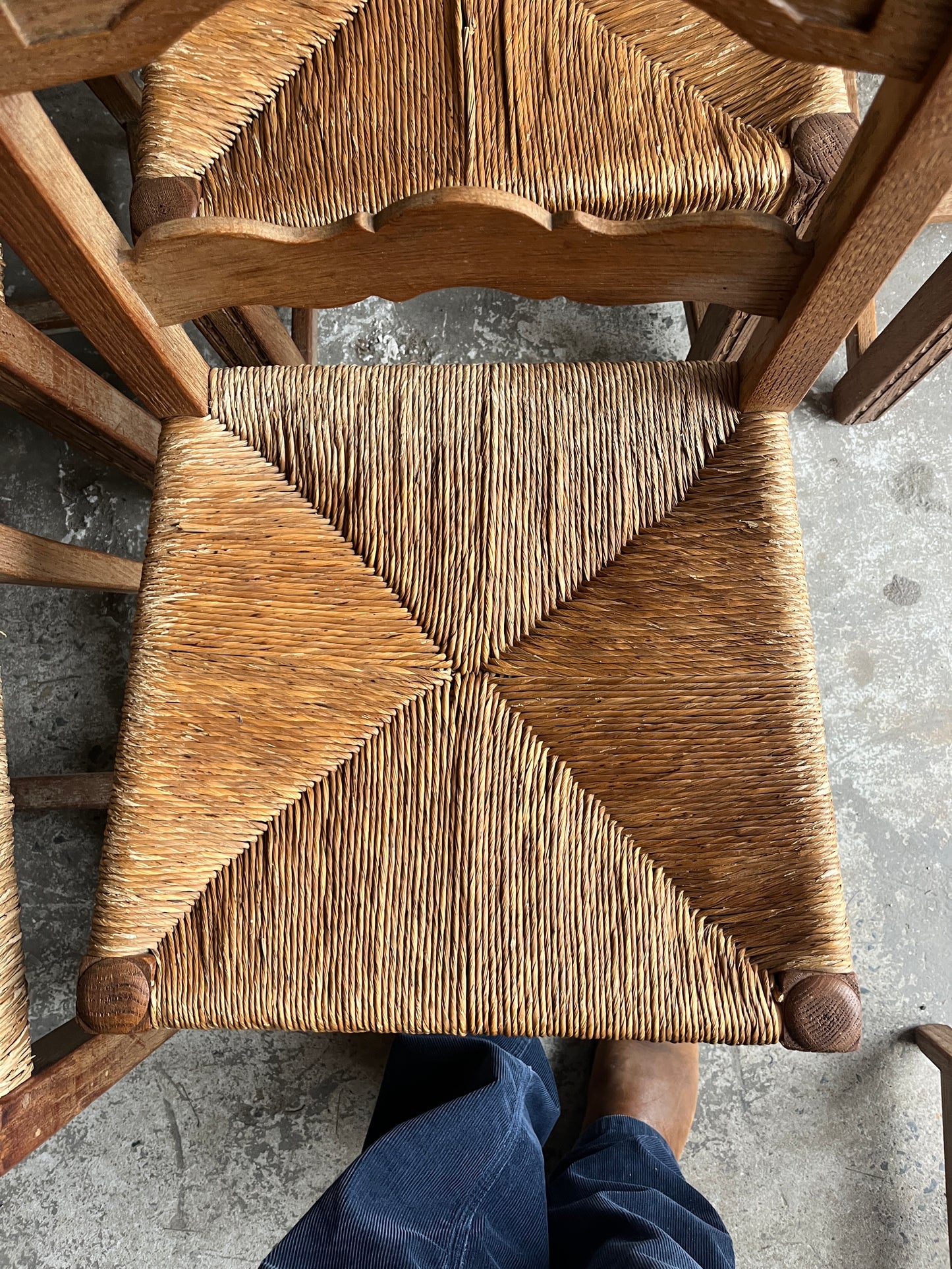 Set of 6 Carved Oak Rush Seat Chairs – 1950s