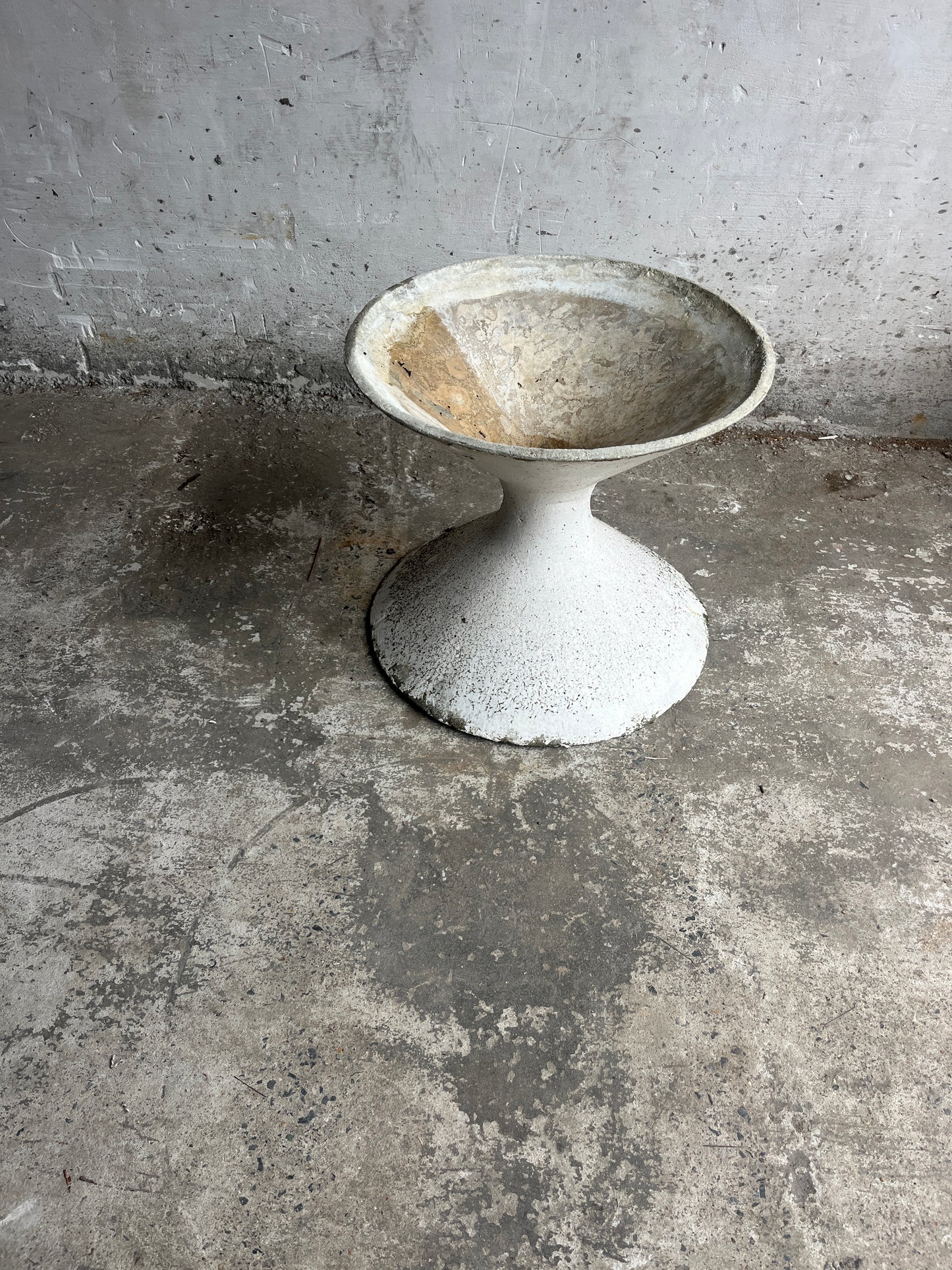 Vintage Sculptural Concrete Planter – 1970s